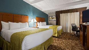 King Suite - Non-Smoking - Photo 2