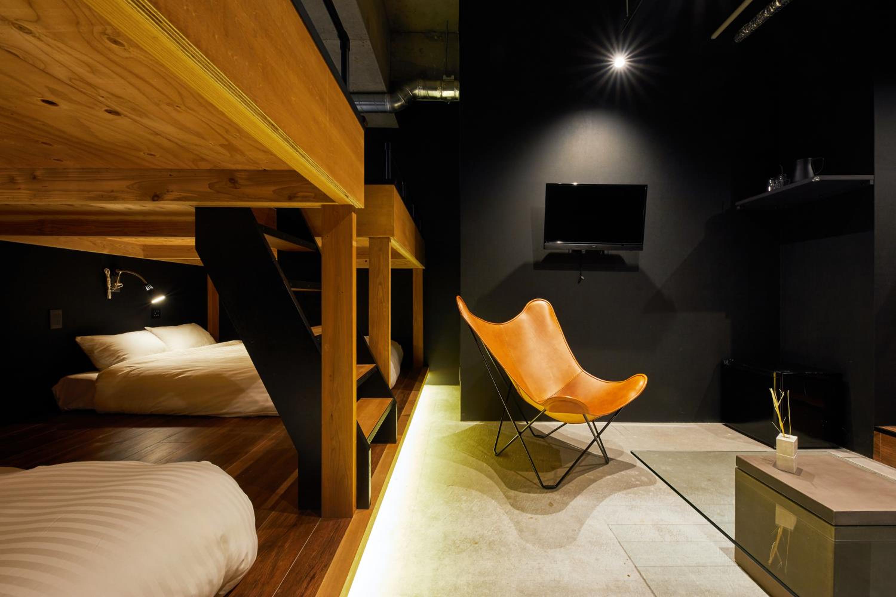 Deluxe Room with Shower (4 Double Beds and 1 Sofa) - Non-Smoking - No Cleaning for Consecutive Night Stays - Photo 6