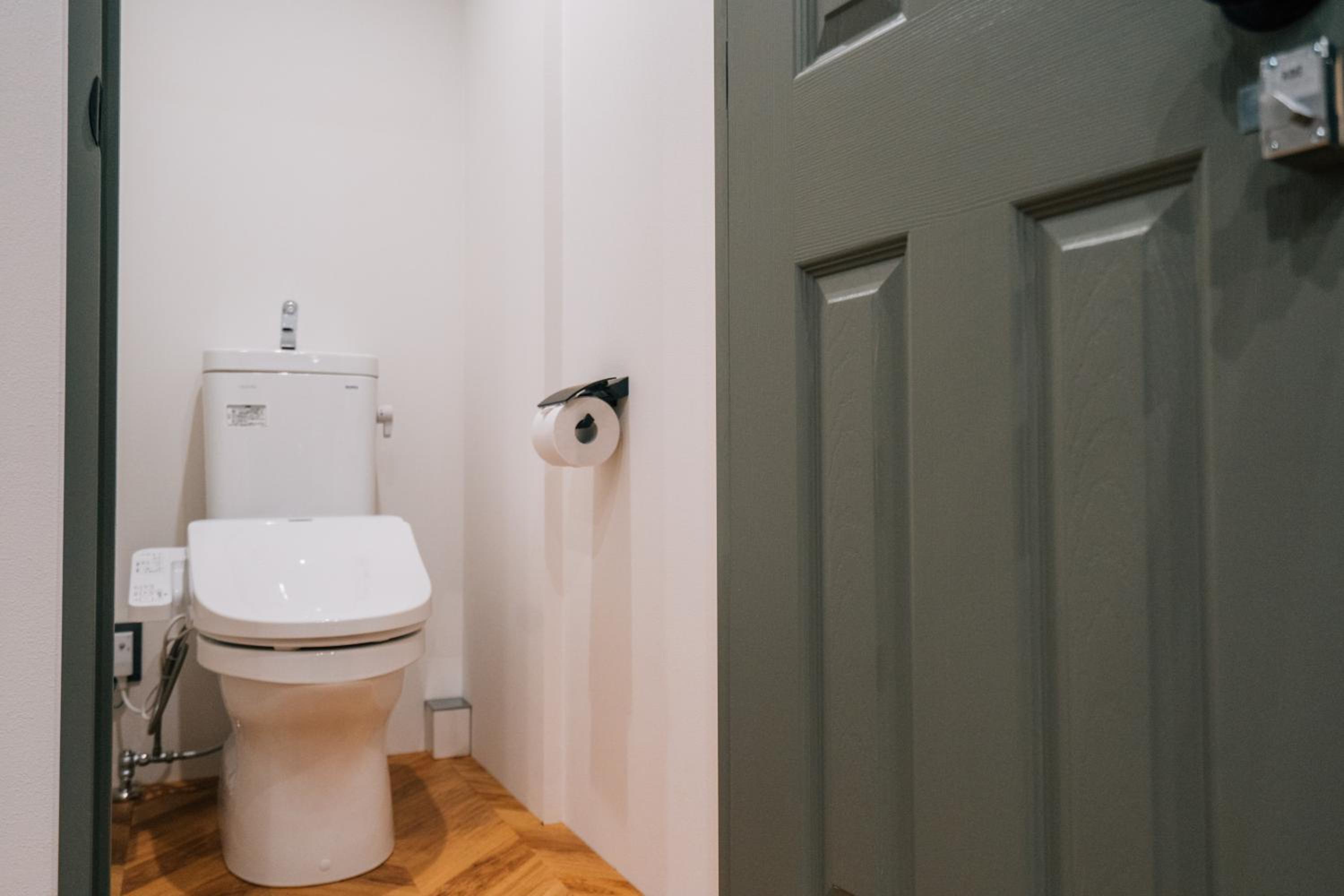 Deluxe Room with Shower (3 Double Beds and 1 Sofa) - Non-Smoking - No Cleaning for Consecutive Night Stays - Photo 16