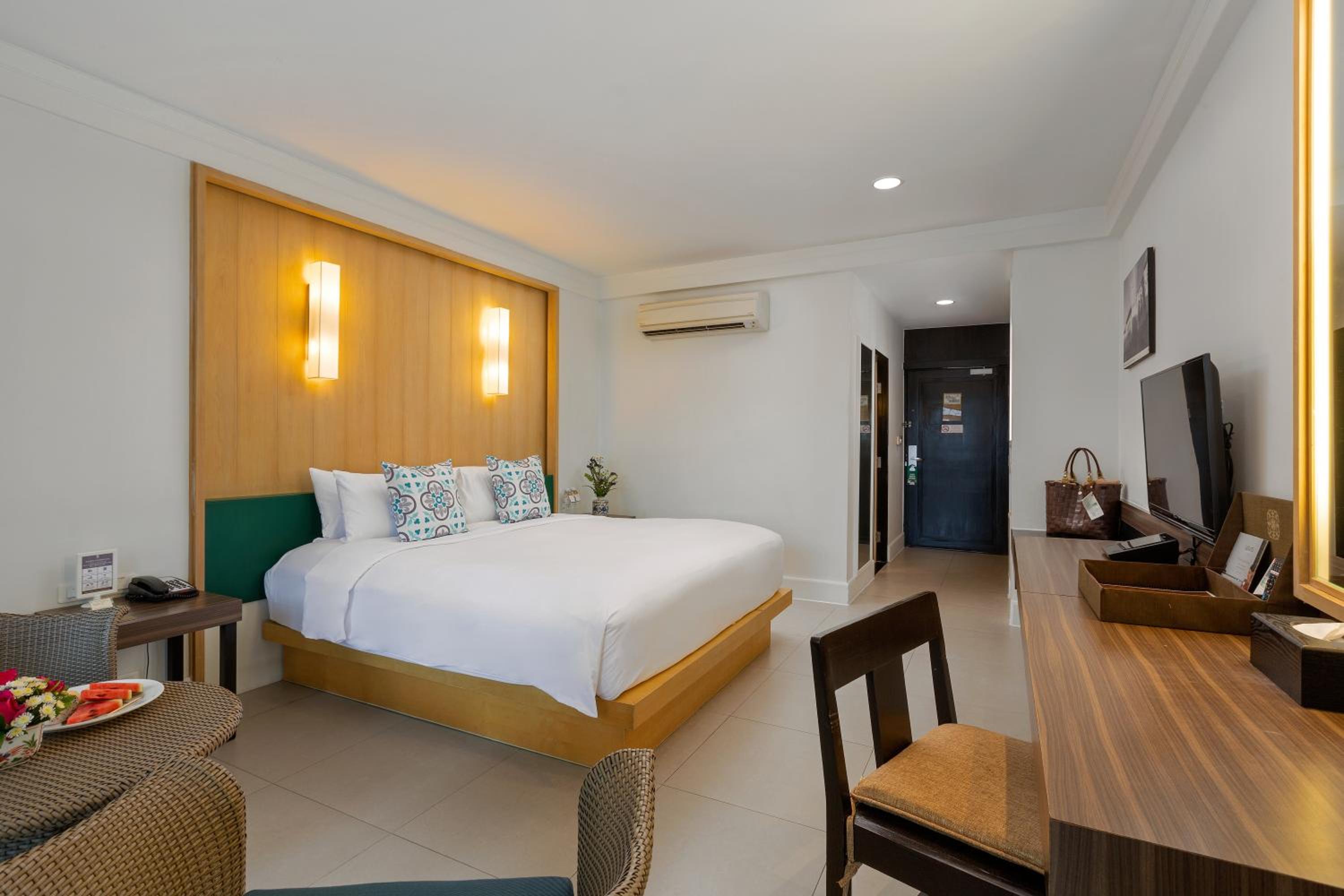 Superior Double or Twin Room - Photo 5