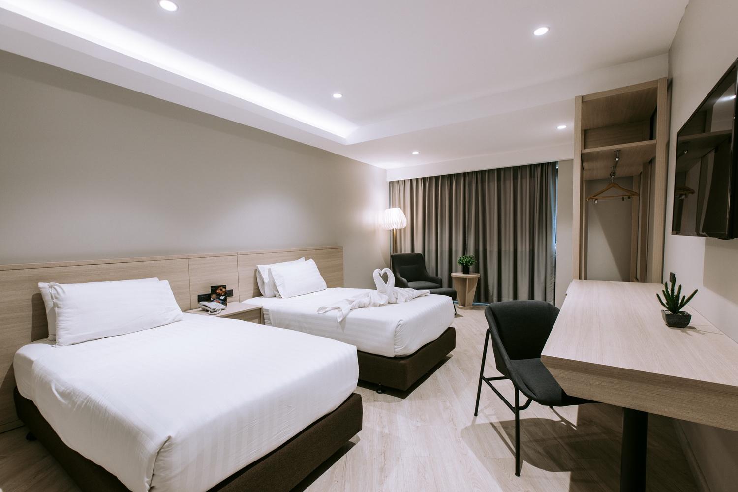 Deluxe Twin Room