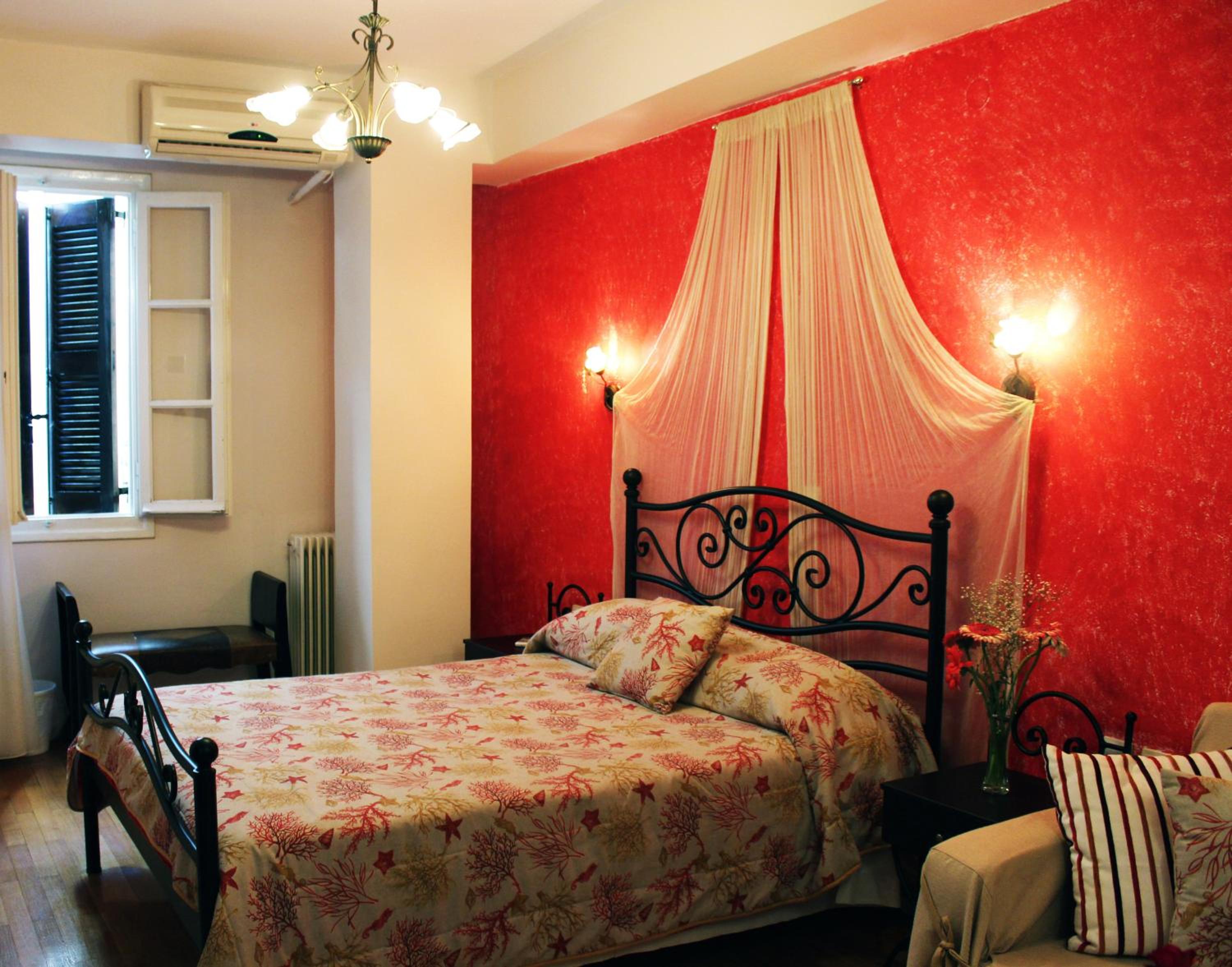 Classic Triple Room - Photo 2