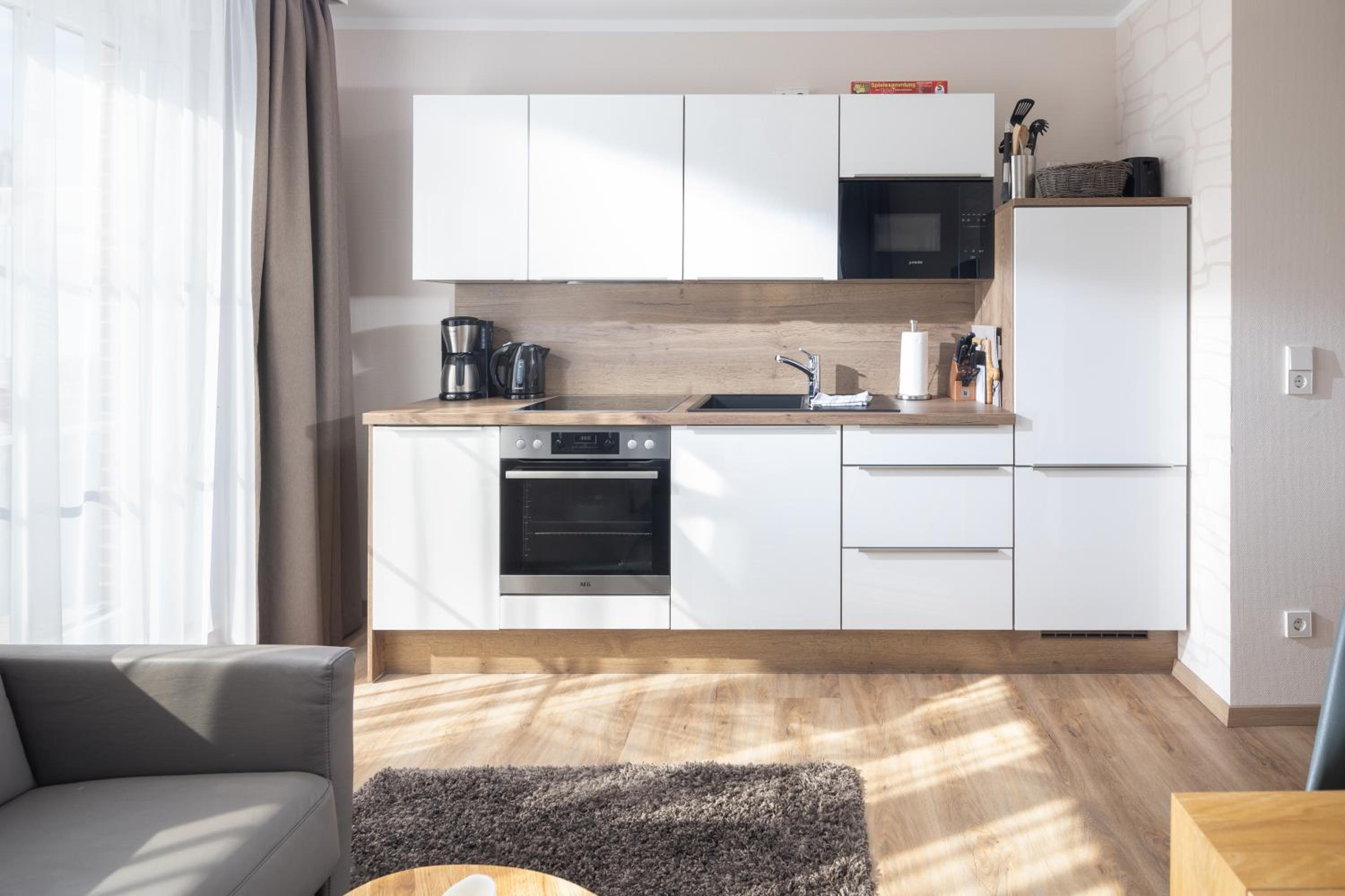 Apartment with Terrace photo 2