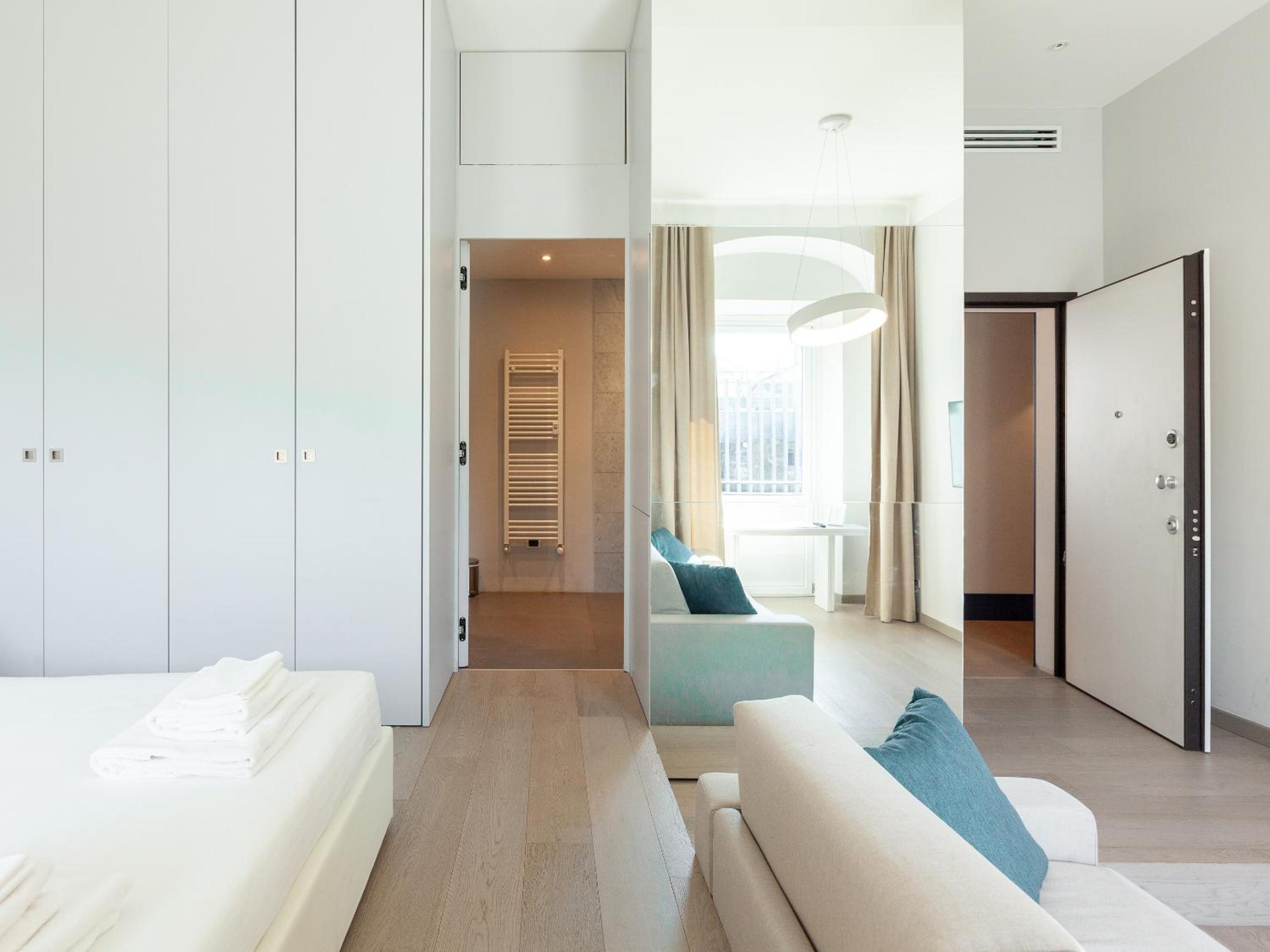 Studio Apartment