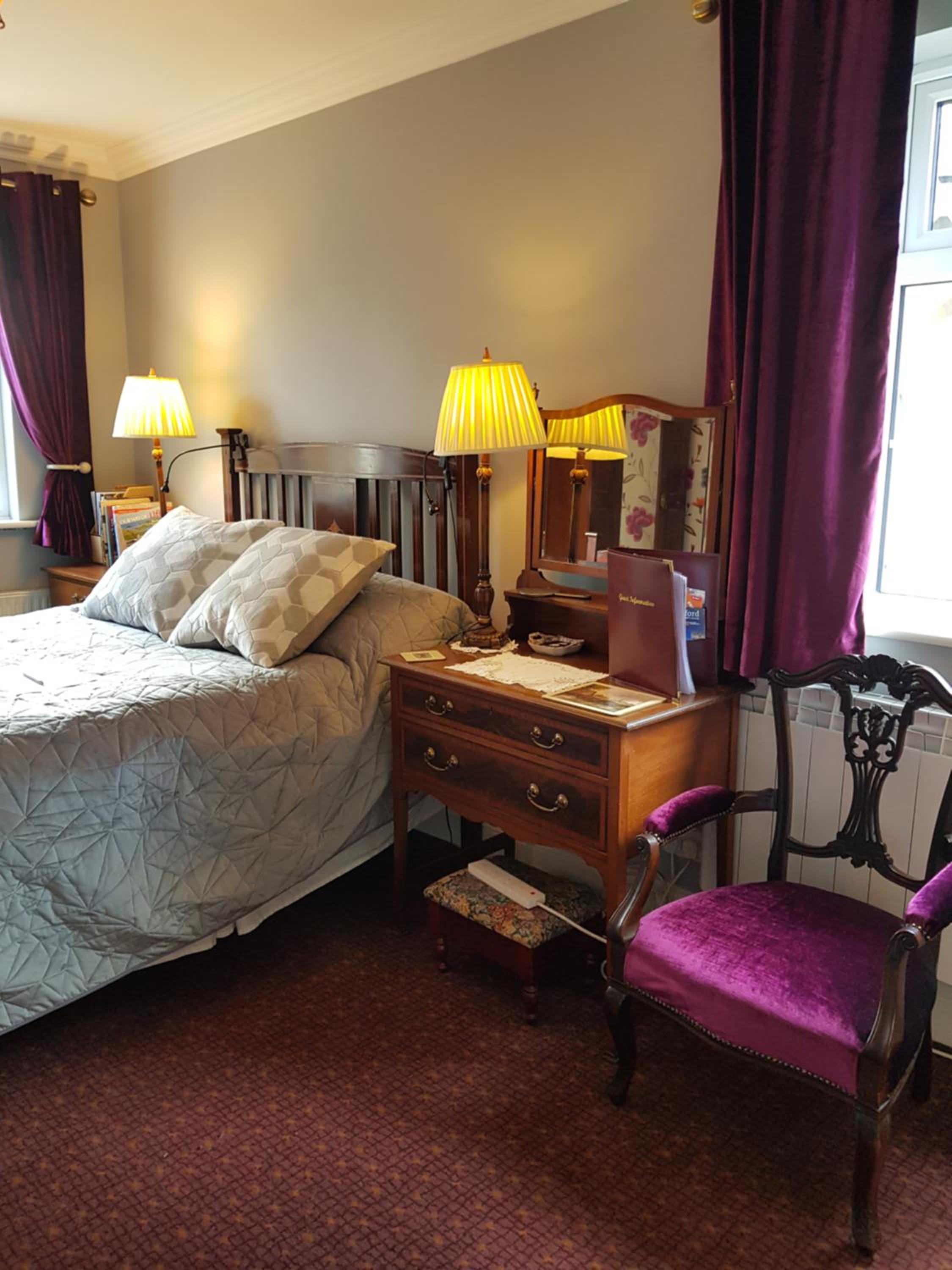 Deluxe Double Room with Shower