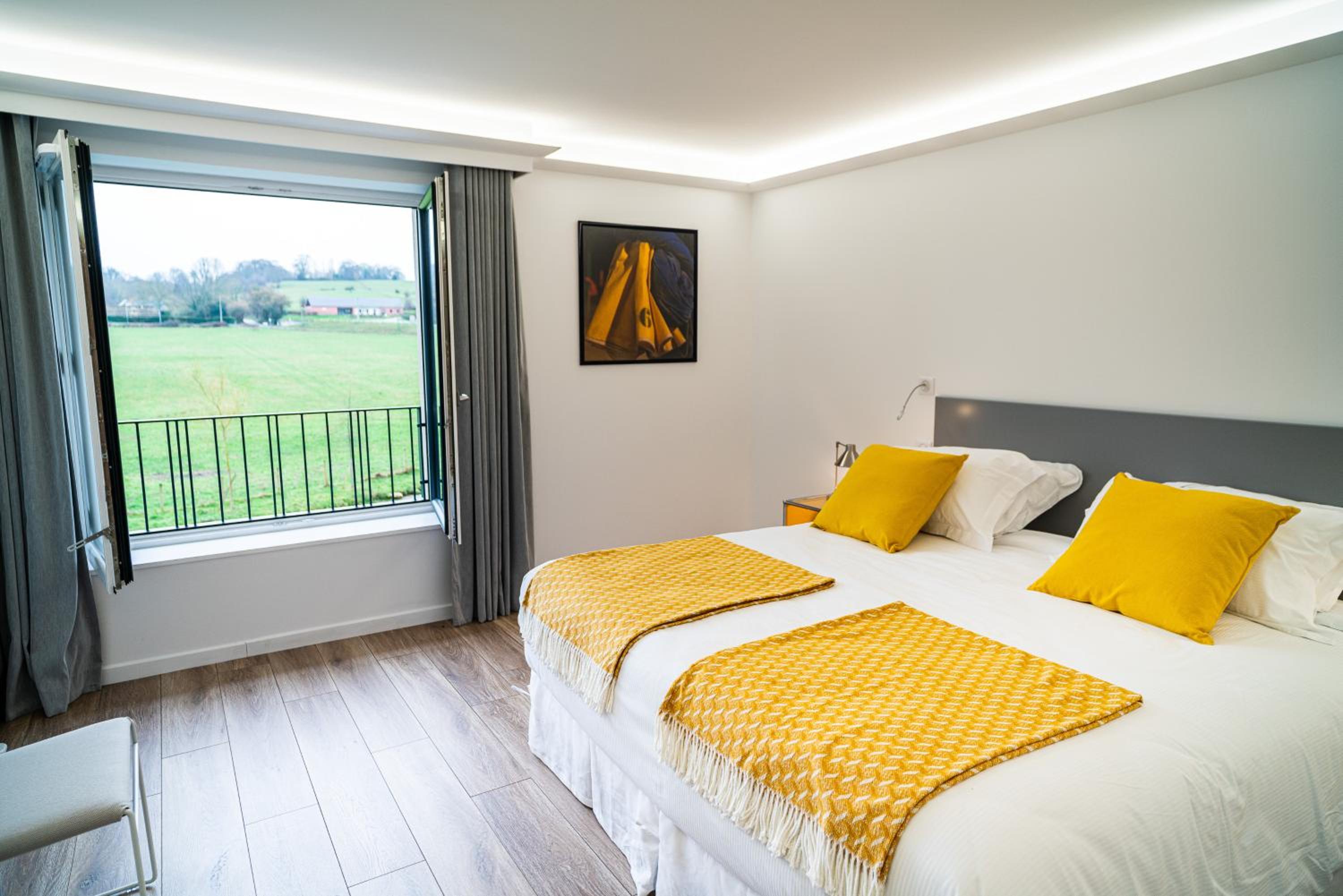 Two-Bedroom Suite photo 3