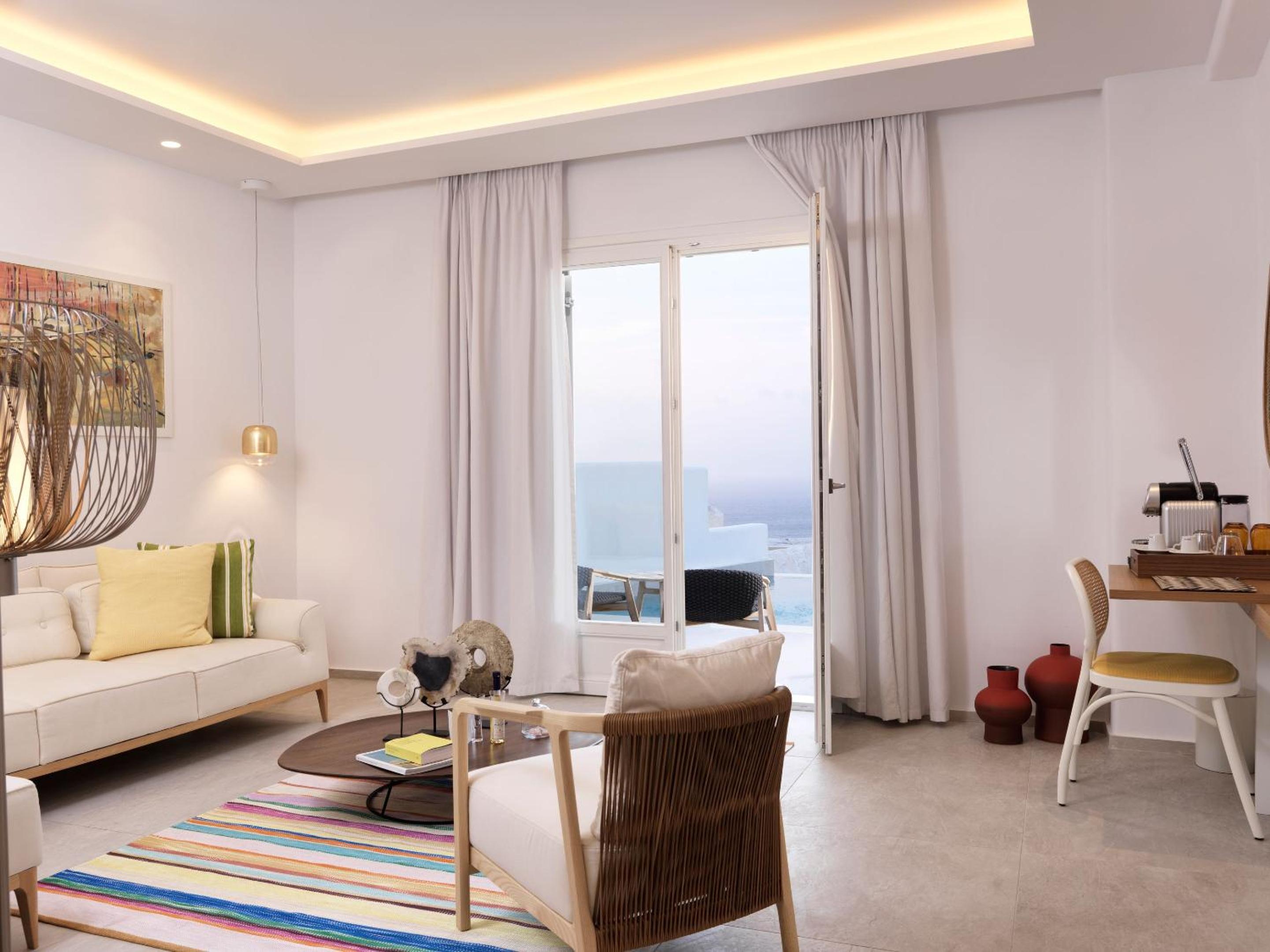 CYCLADES Two-Room Suite with Sea View Outdoor Jacuzzi & Private Pool photo 3