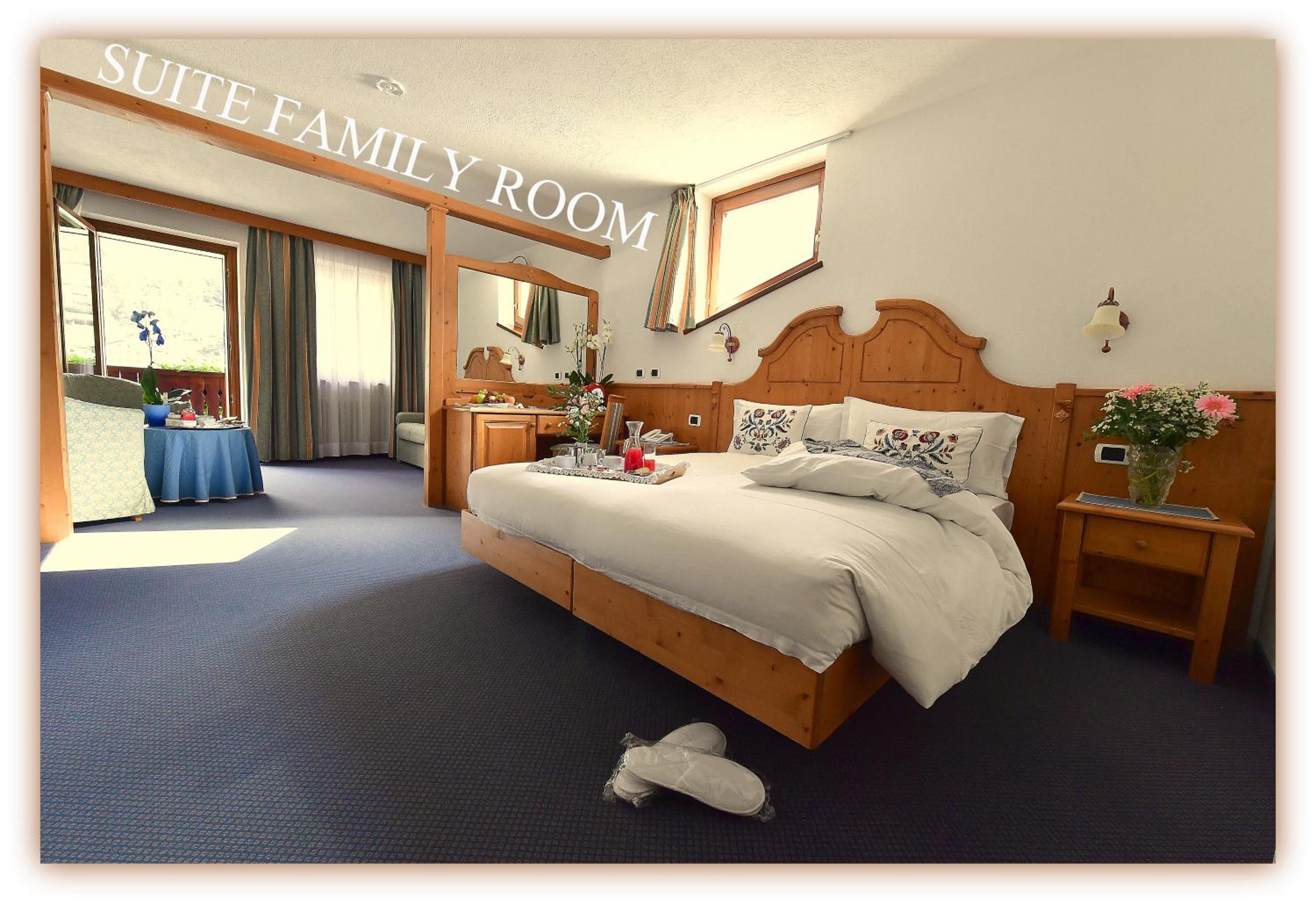 Superior Quadruple Room - Photo 1