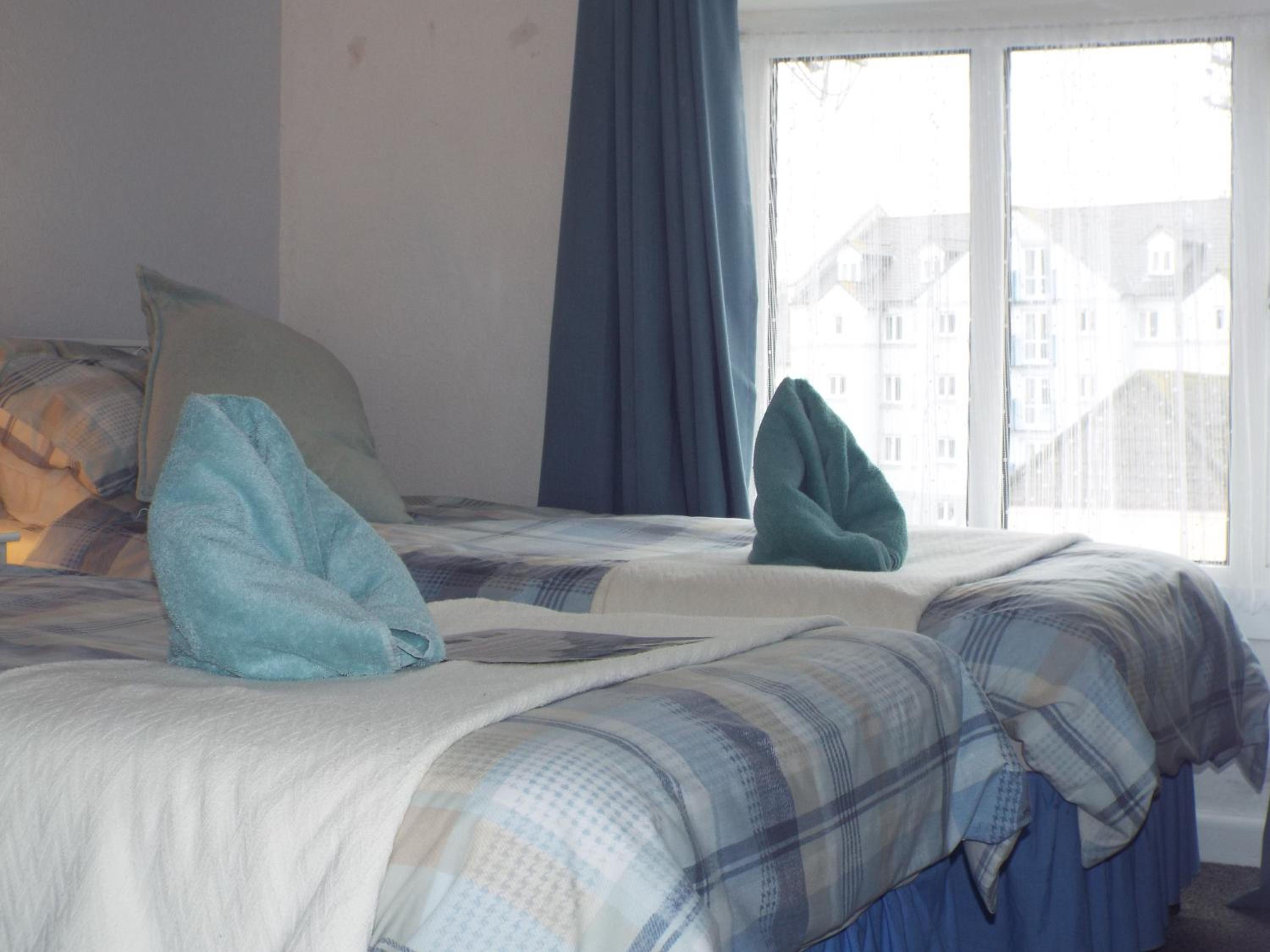 Standard Twin Room With Shared Bathroom photo 1