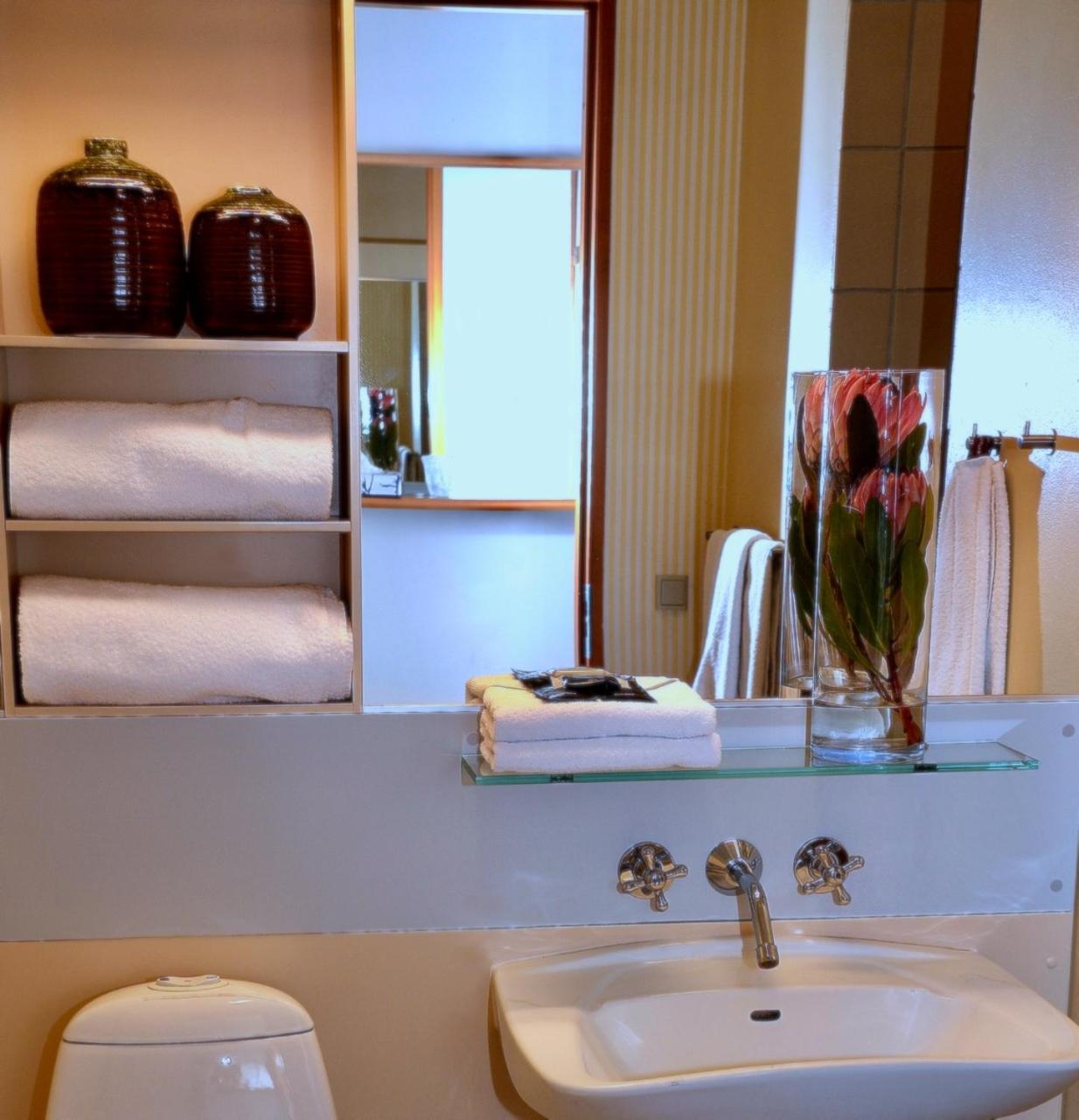 Standard Twin Room photo 2