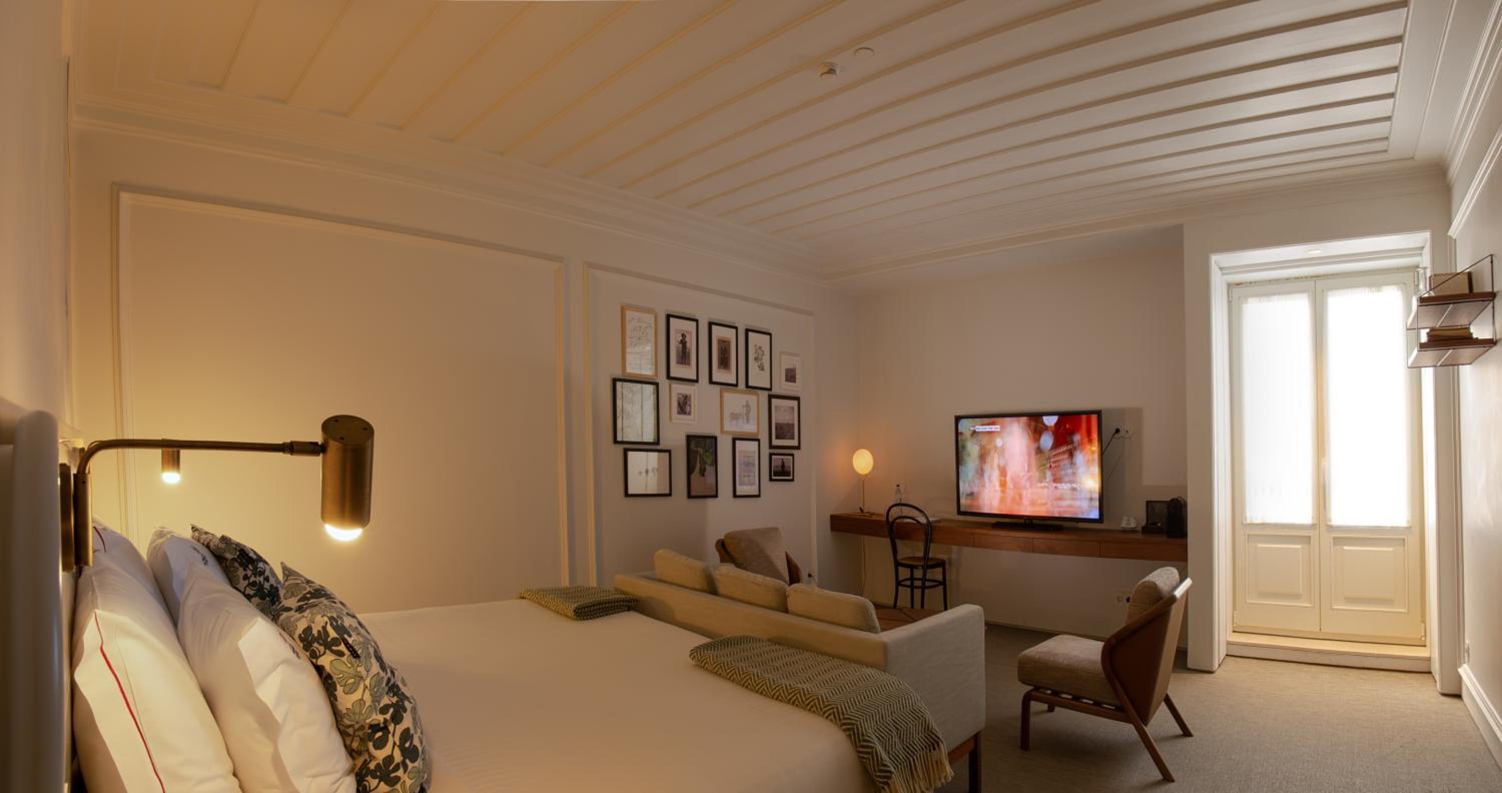 Unique Room