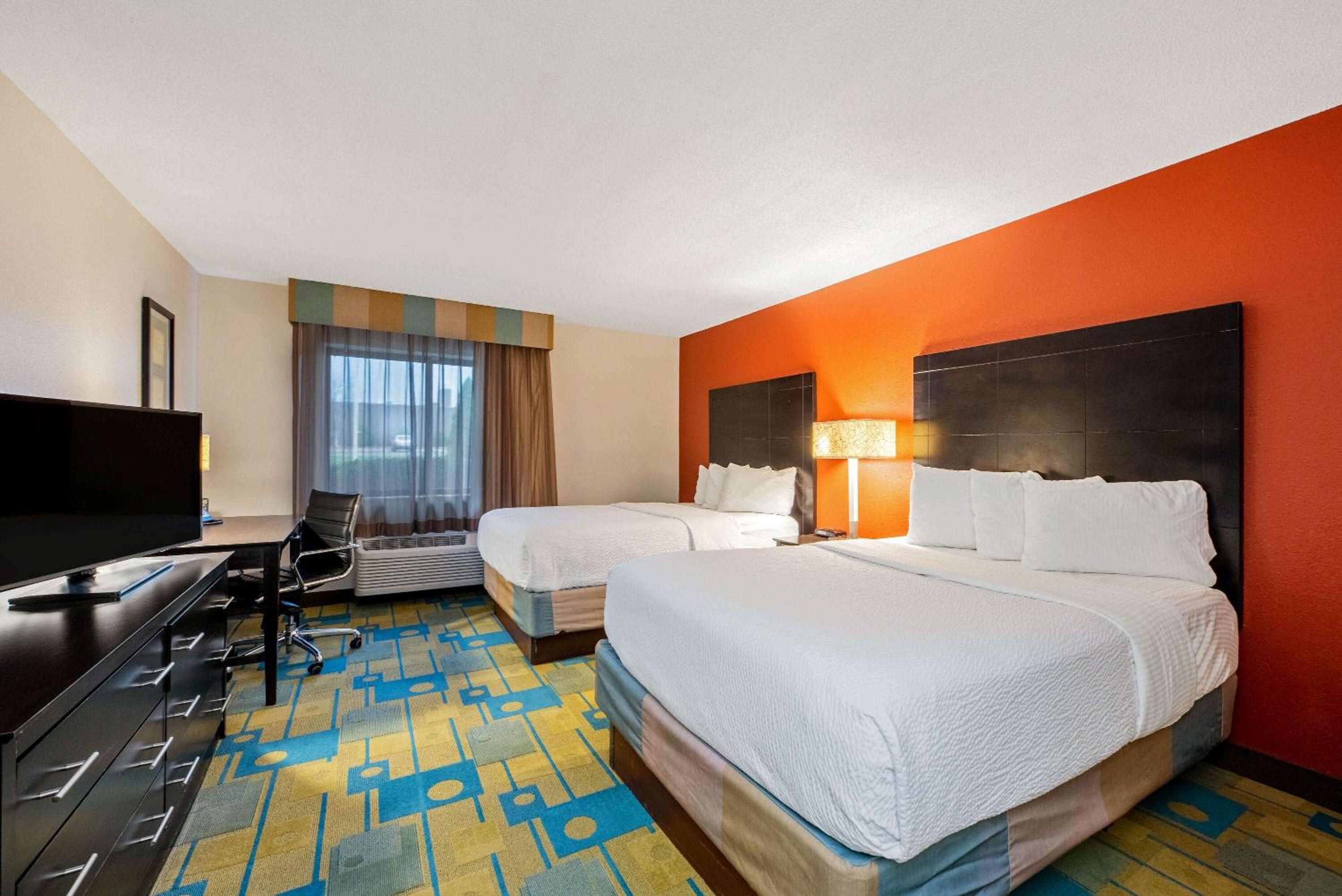 Double Room - Photo 1