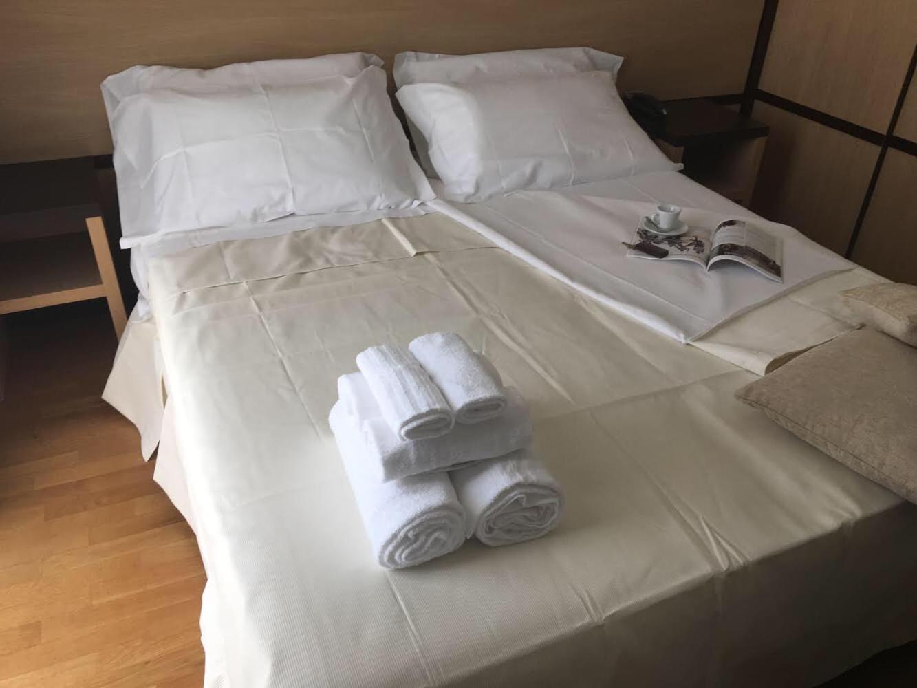 Comfort Double or Twin Room - Photo 6