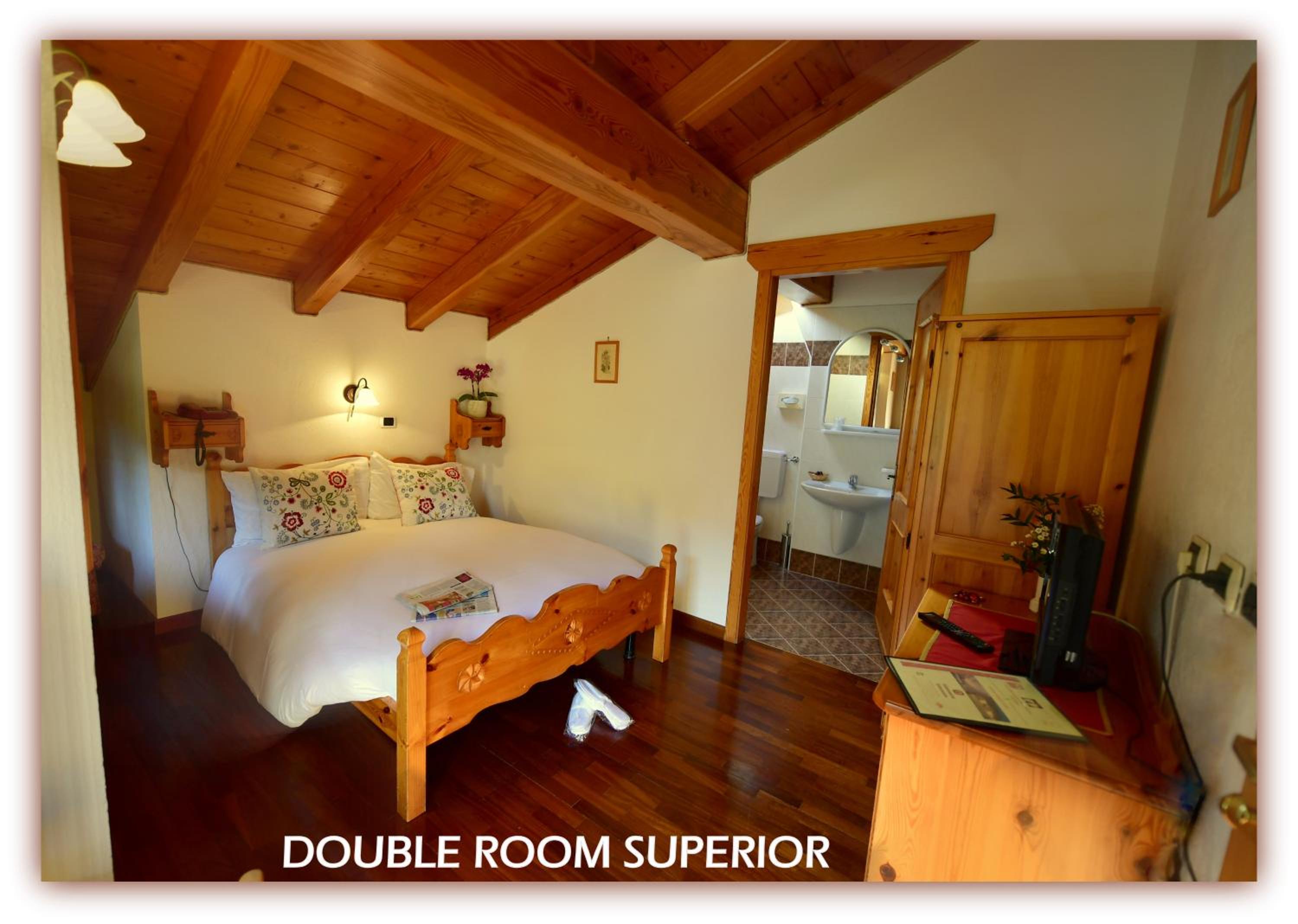 Double Room - Photo 5