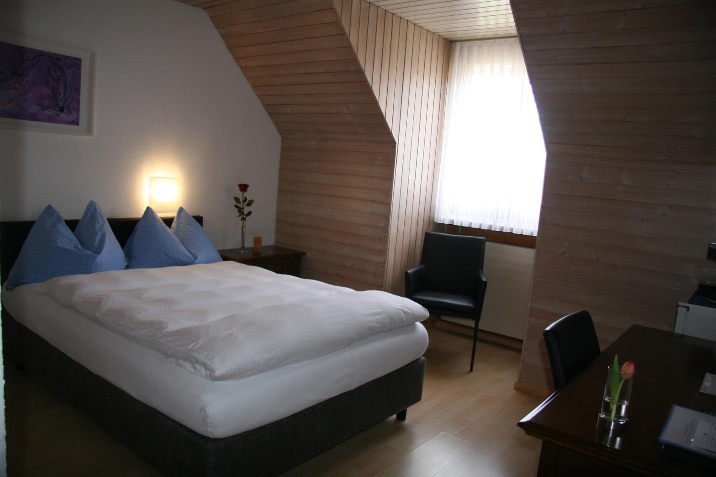 Economy Single Room