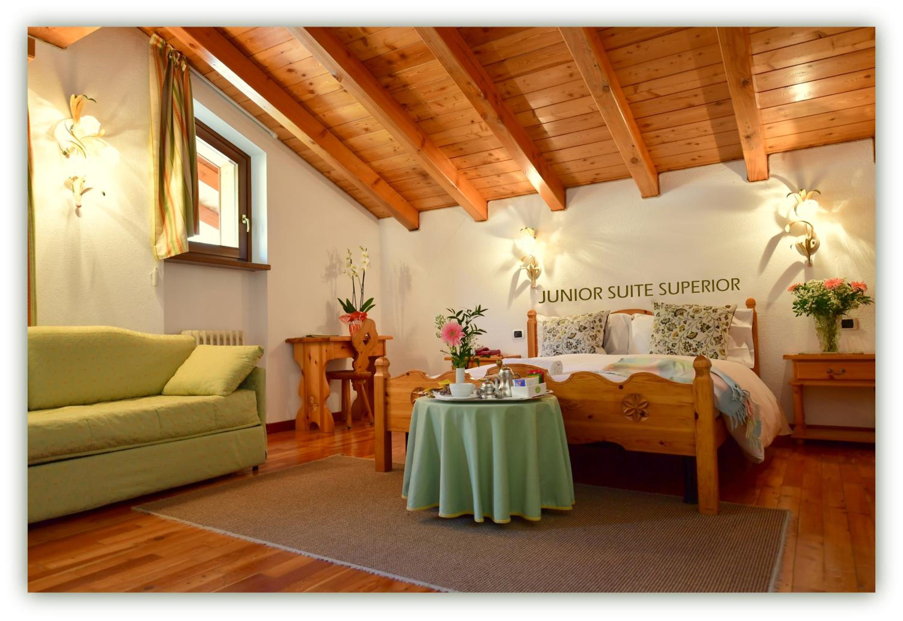 Junior Suite - Photo 1