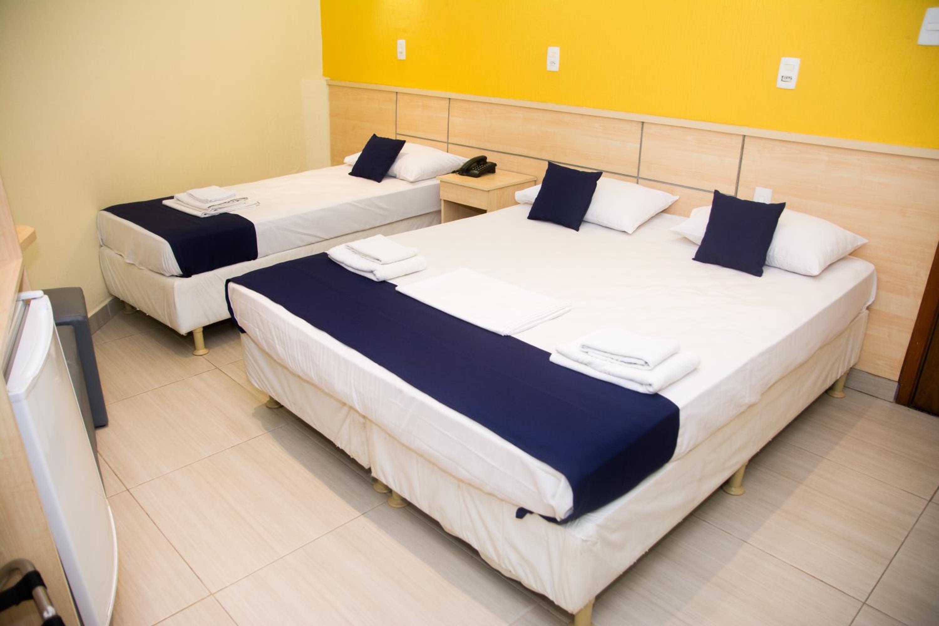 Hotel Villa Rica — Triple Room with 3 Single Beds