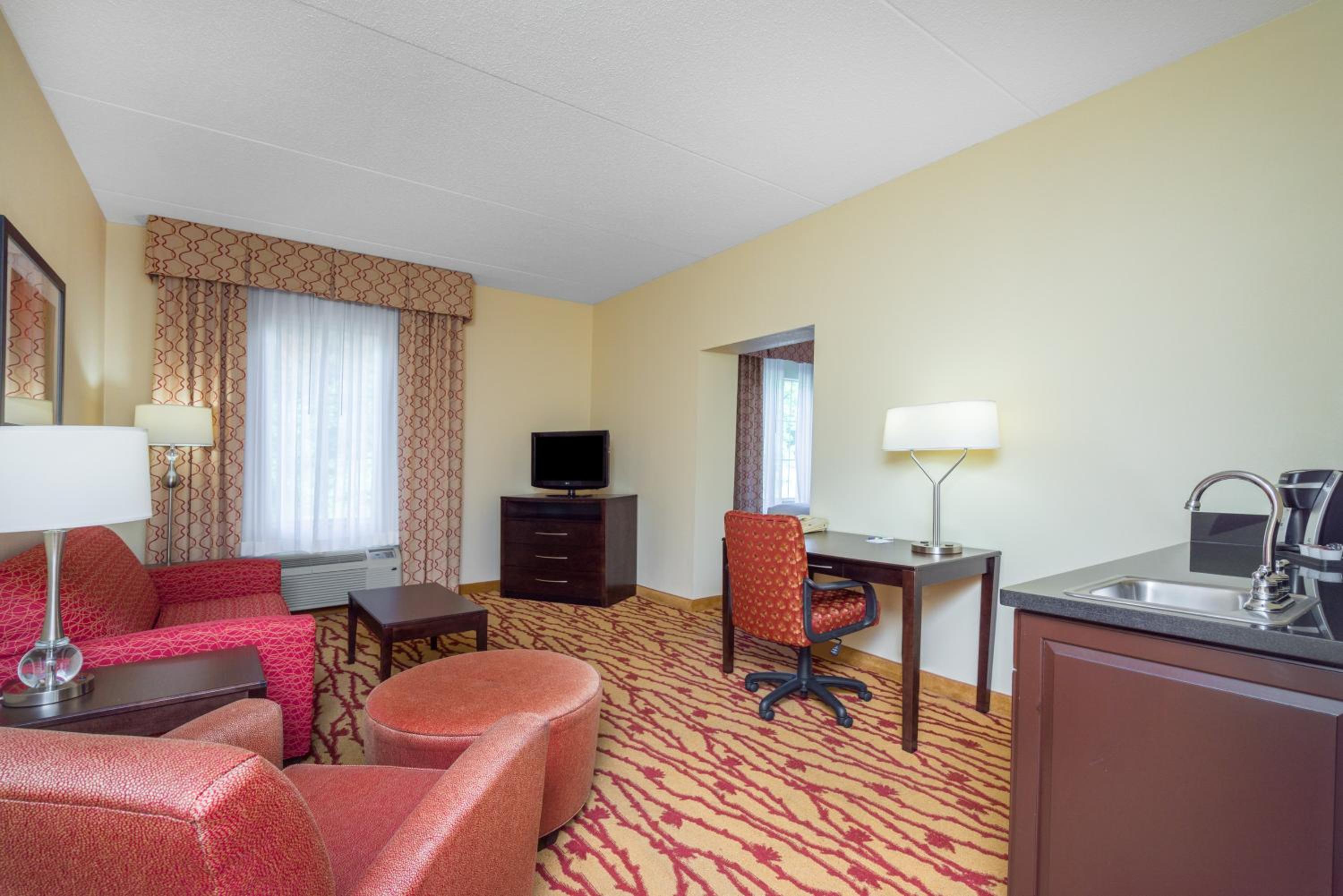 King Suite - Photo 2