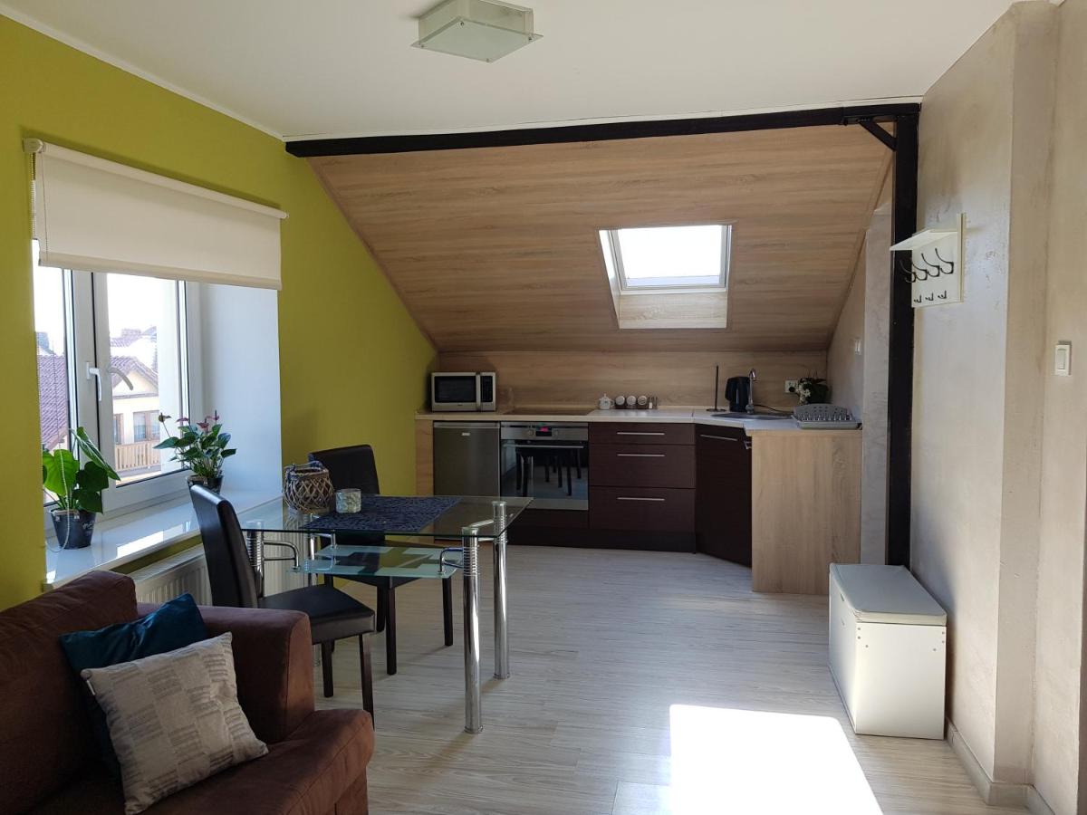 Studio Apartment - Photo 2