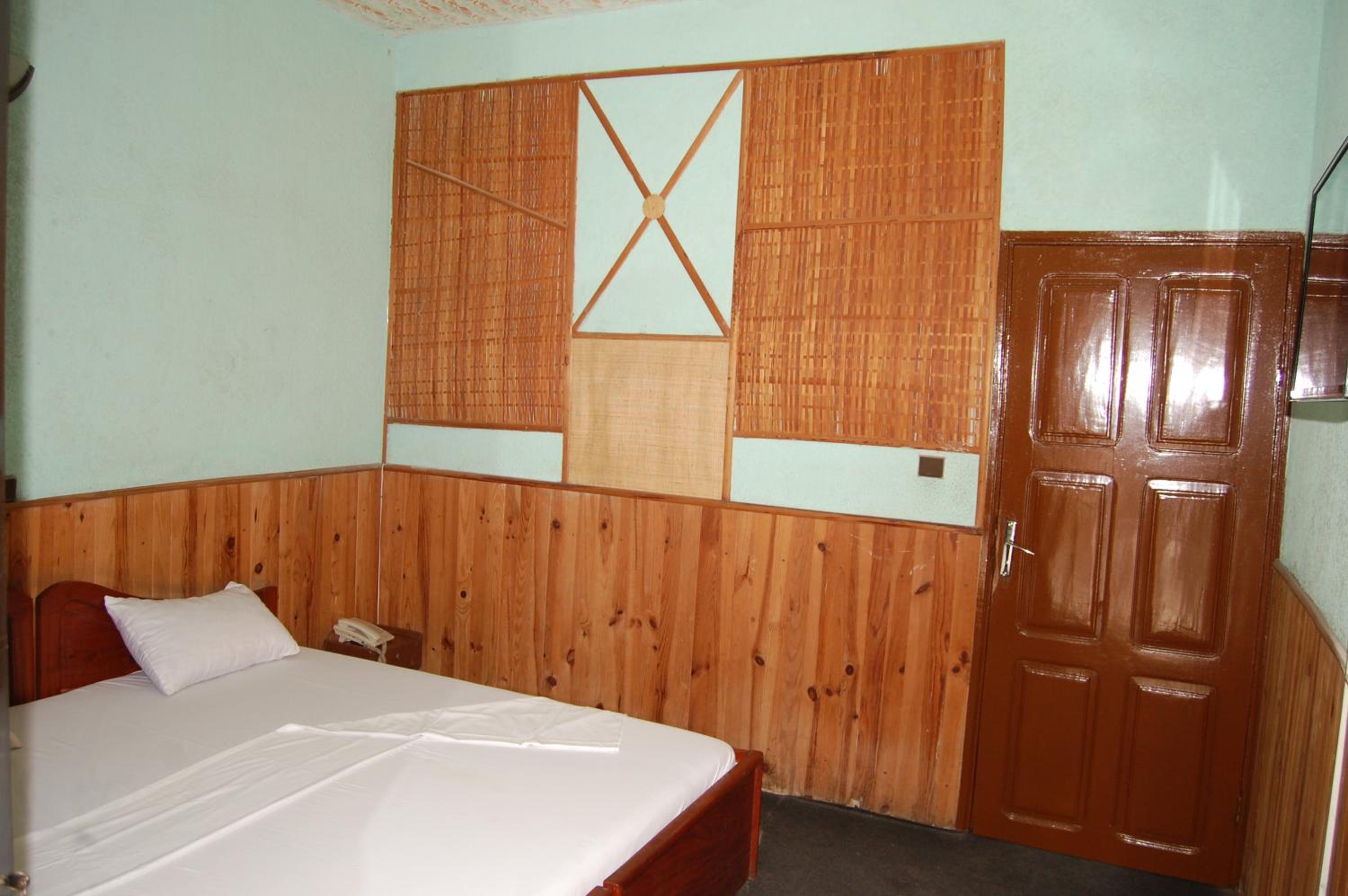 Budget Double Room photo 3