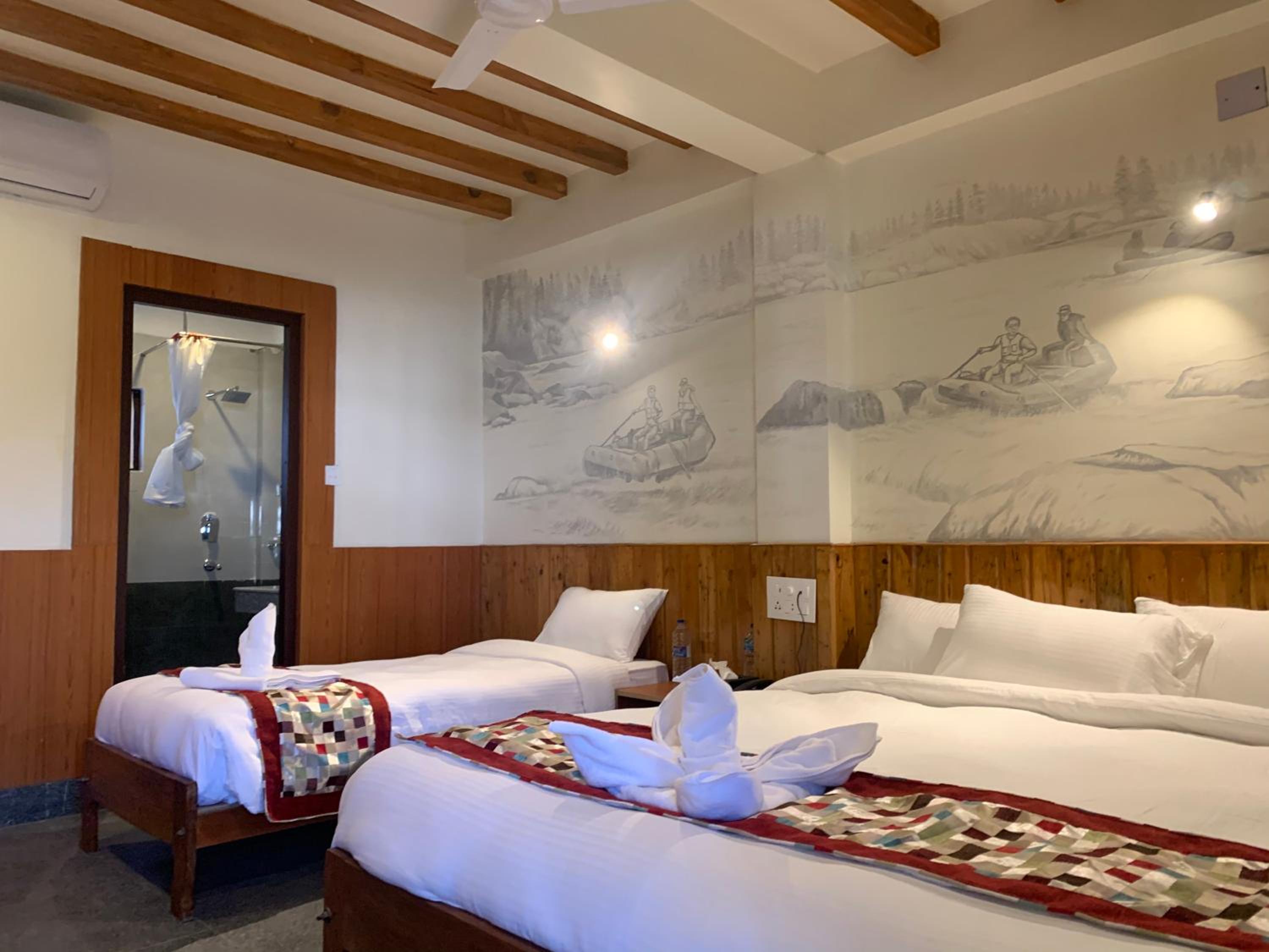 Deluxe Double or Twin Room