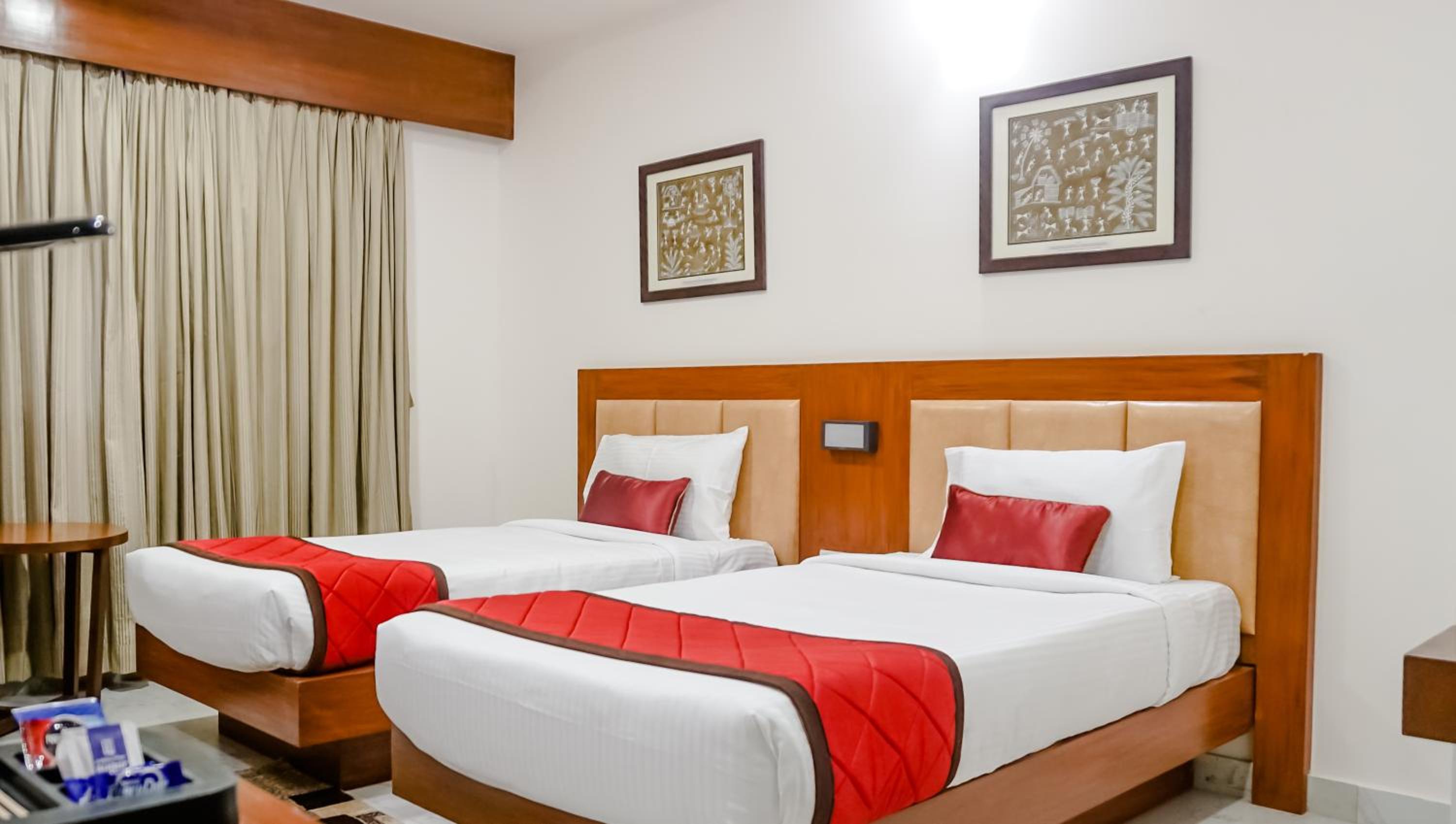 Deluxe Twin Room - Photo 1