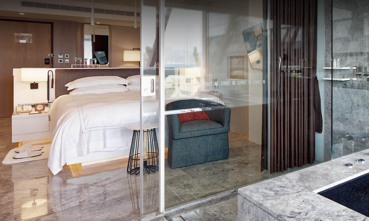 Suite with Sea View - Photo 10
