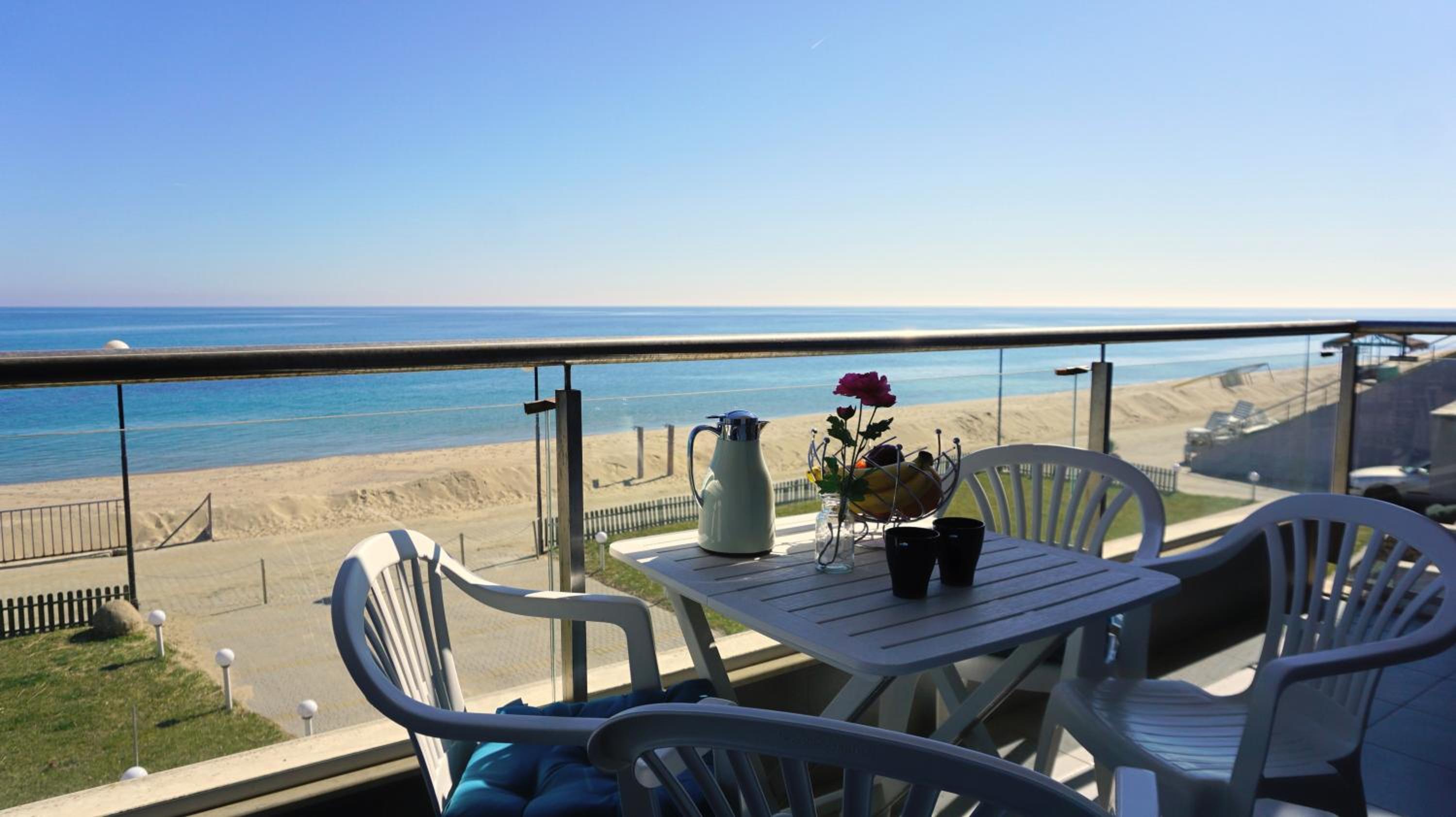 Apartment with Sea View photo 2