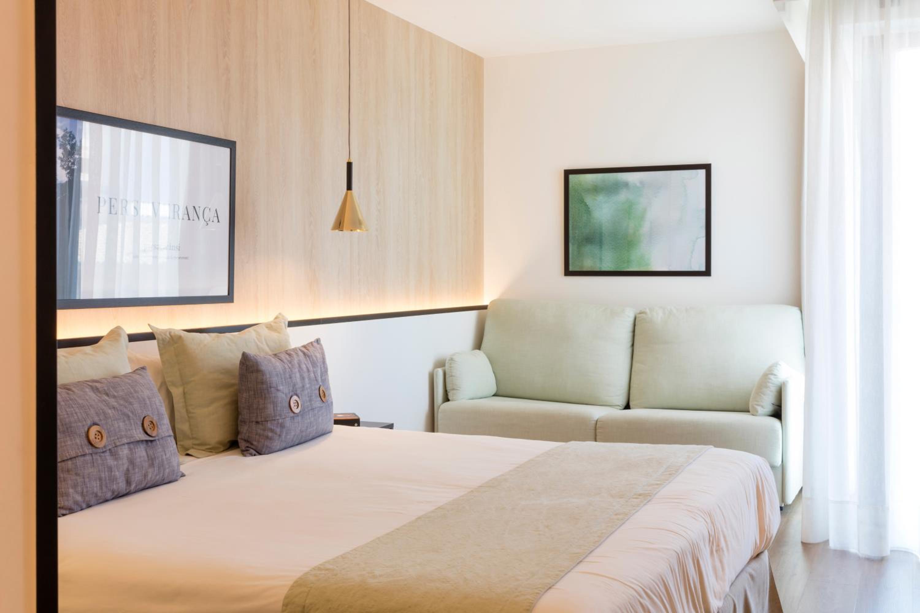 Superior Double Room - Photo 1