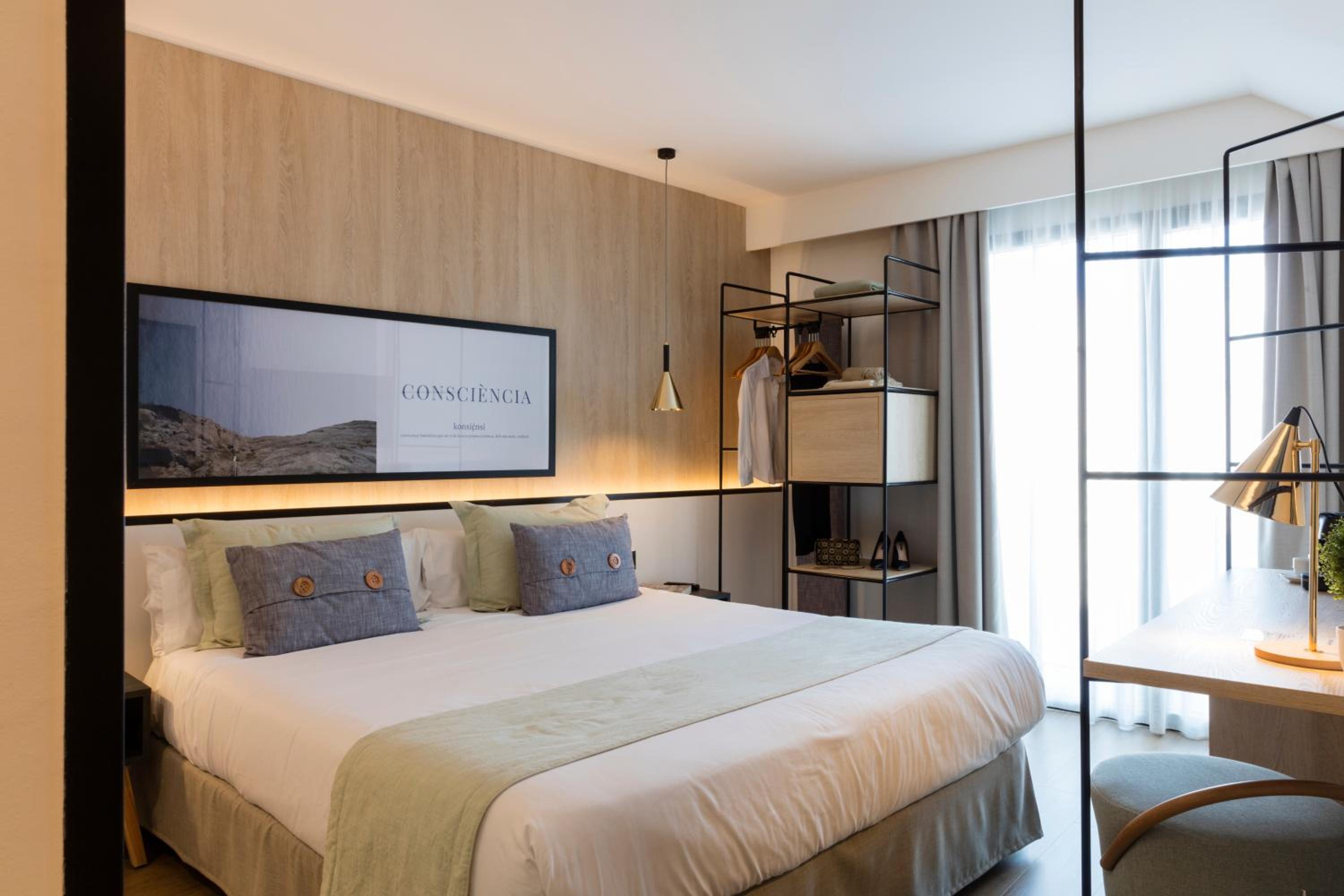 Deluxe Double Room - Photo 6