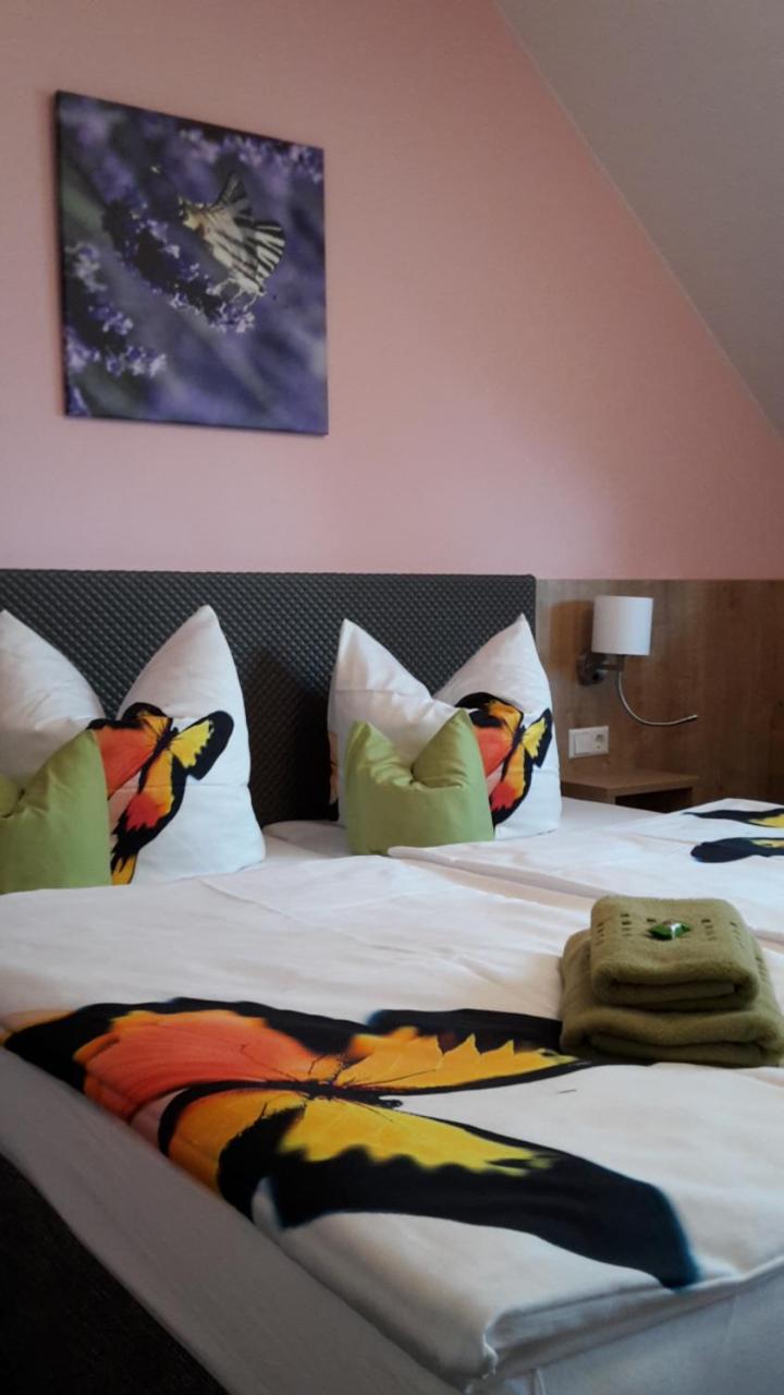 Deluxe Double Room with Shower