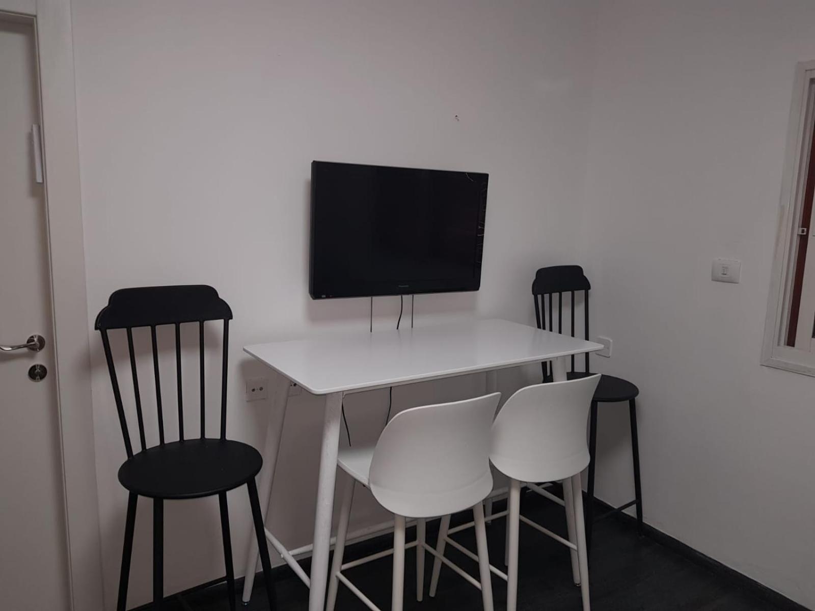 One-Bedroom Apartment - First Floor - Photo 7