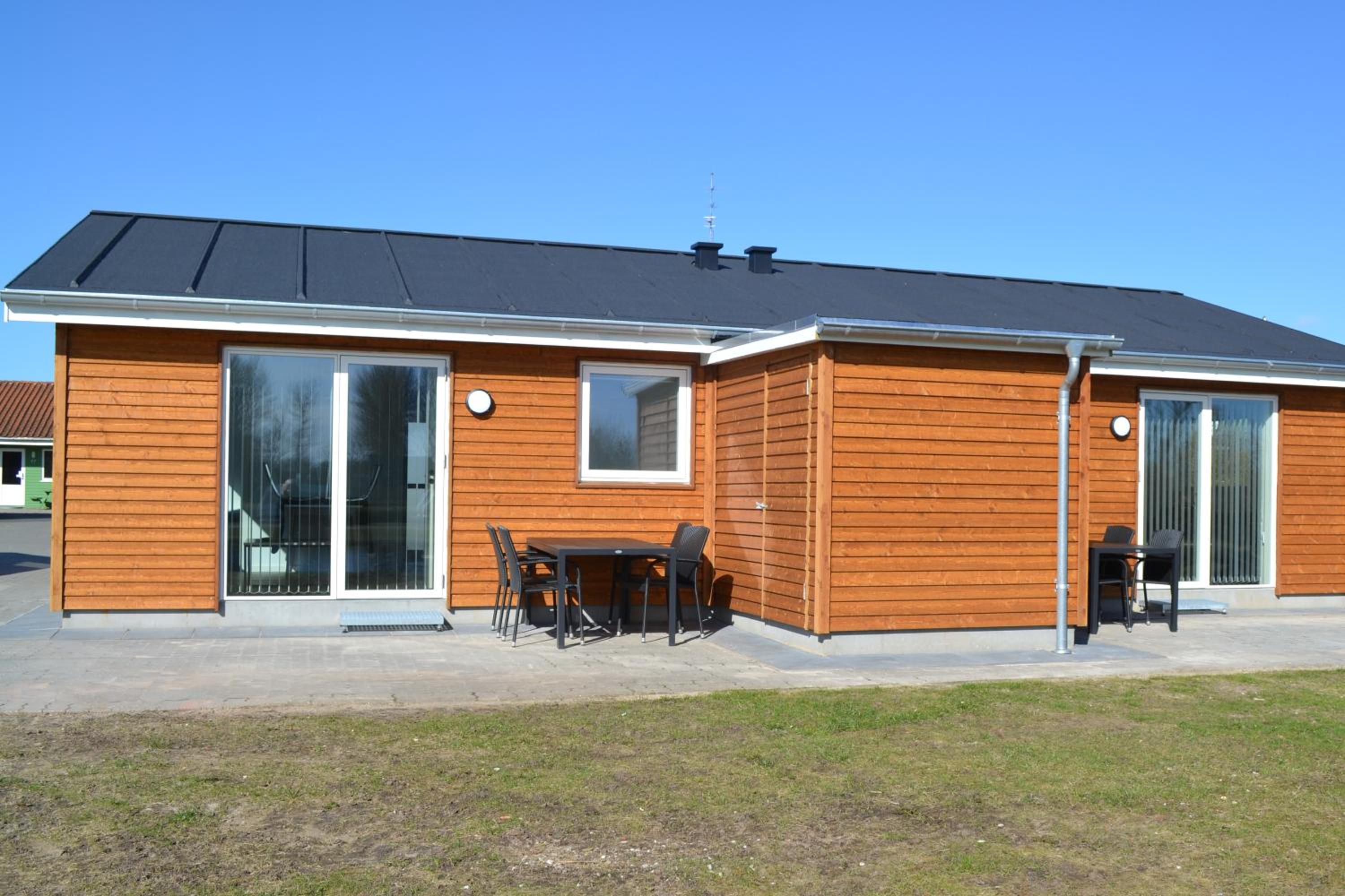 Two-Bedroom House photo 2