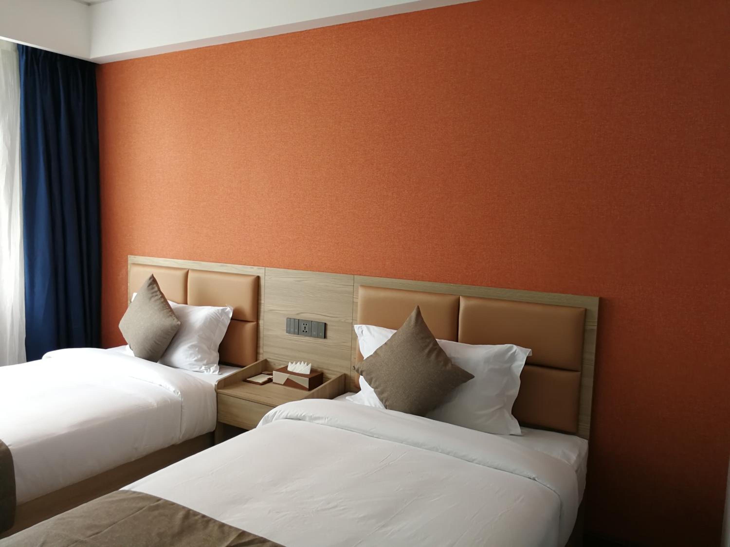 Superior Twin Room - Photo 6
