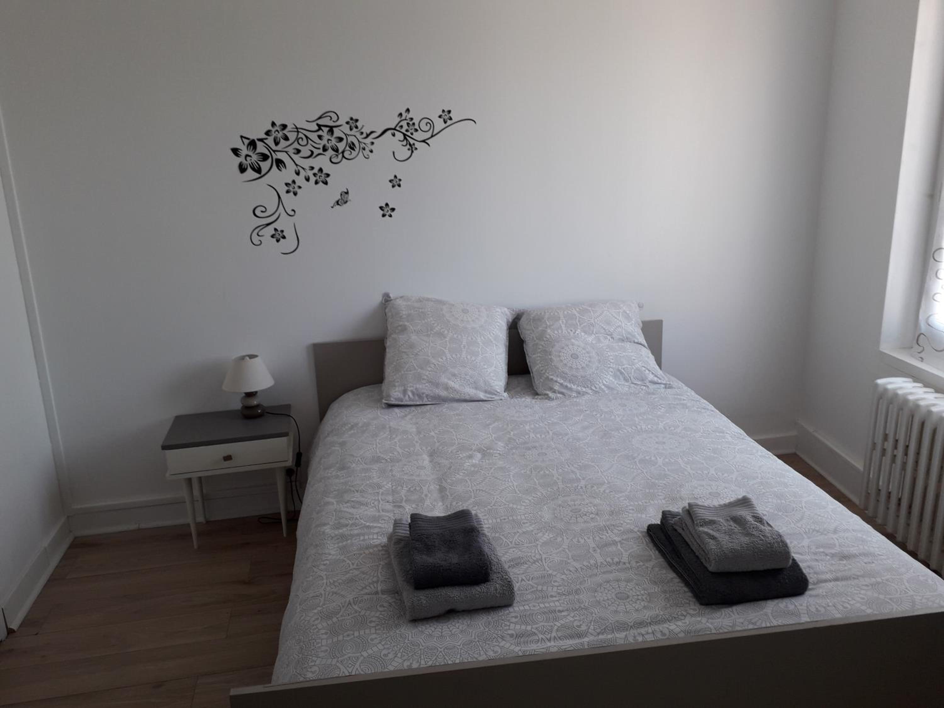 Double Room with Private Bathroom - Photo 1