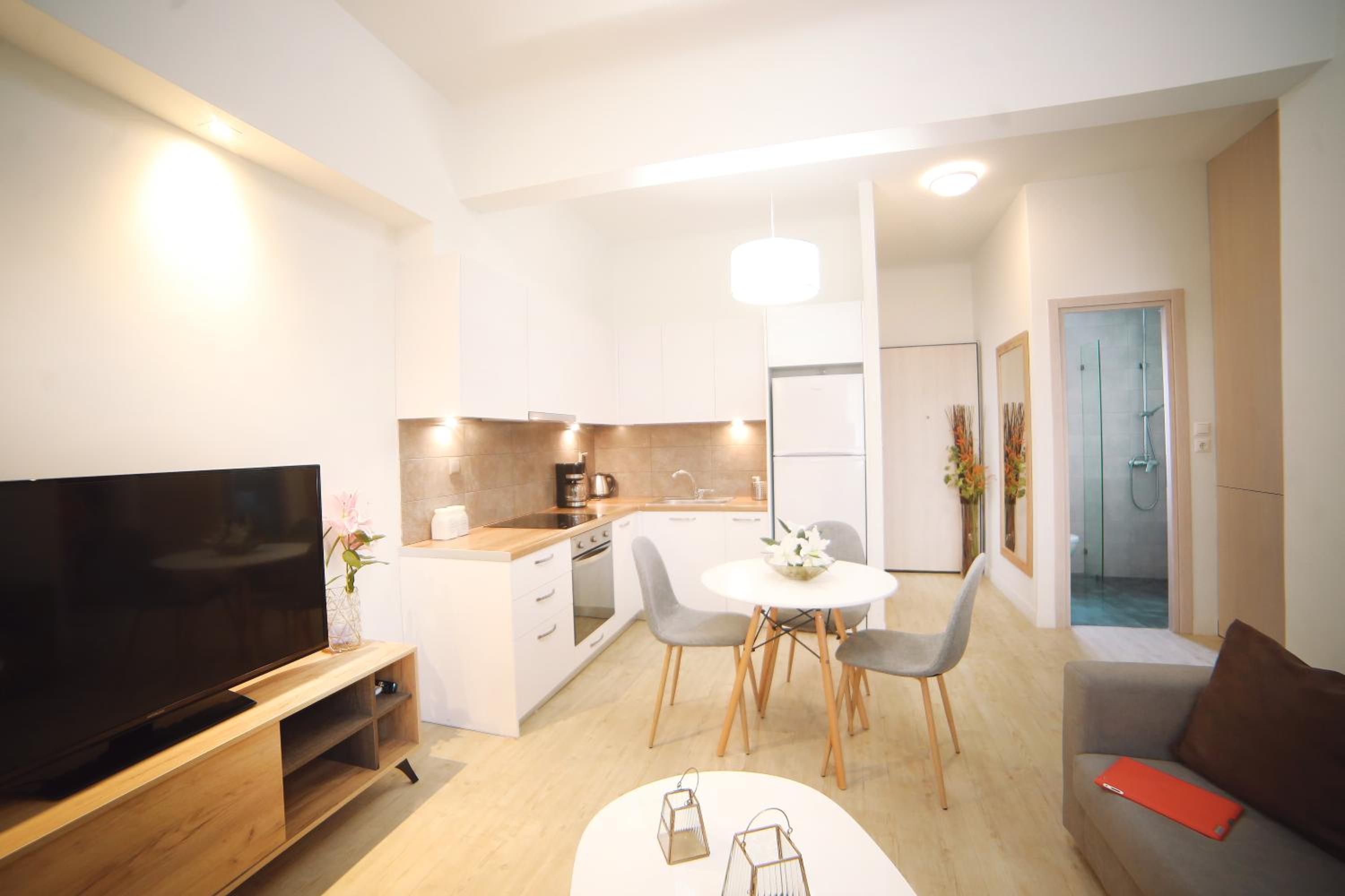 Apartment - Ground Floor photo 3