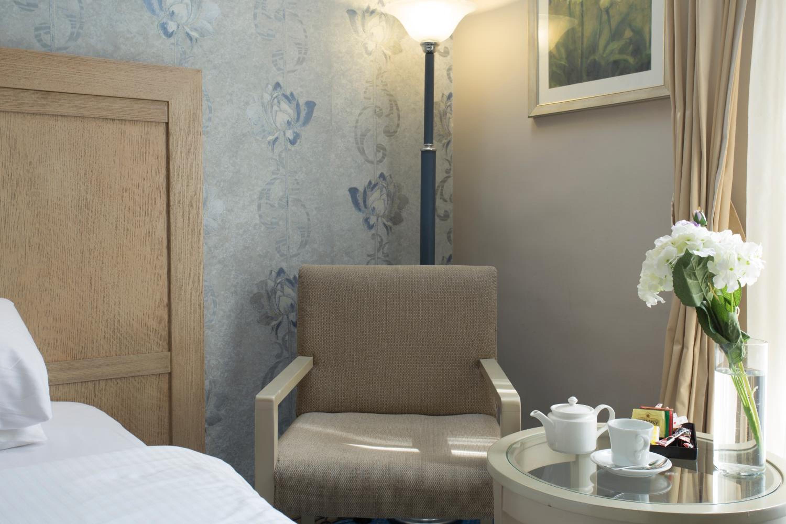 Standard Double or Twin Room with Garden View