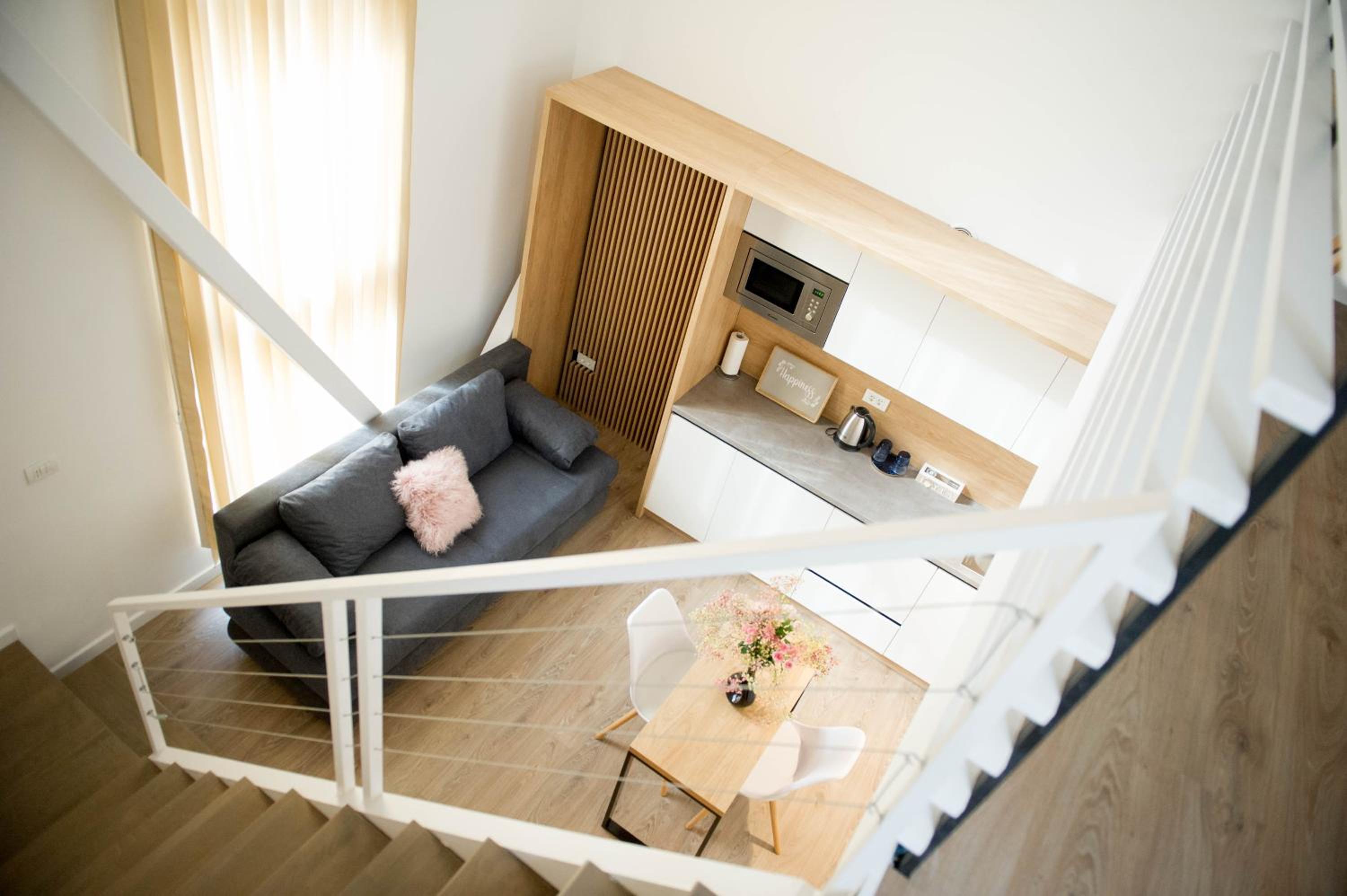 One-Bedroom Apartment - Photo 1