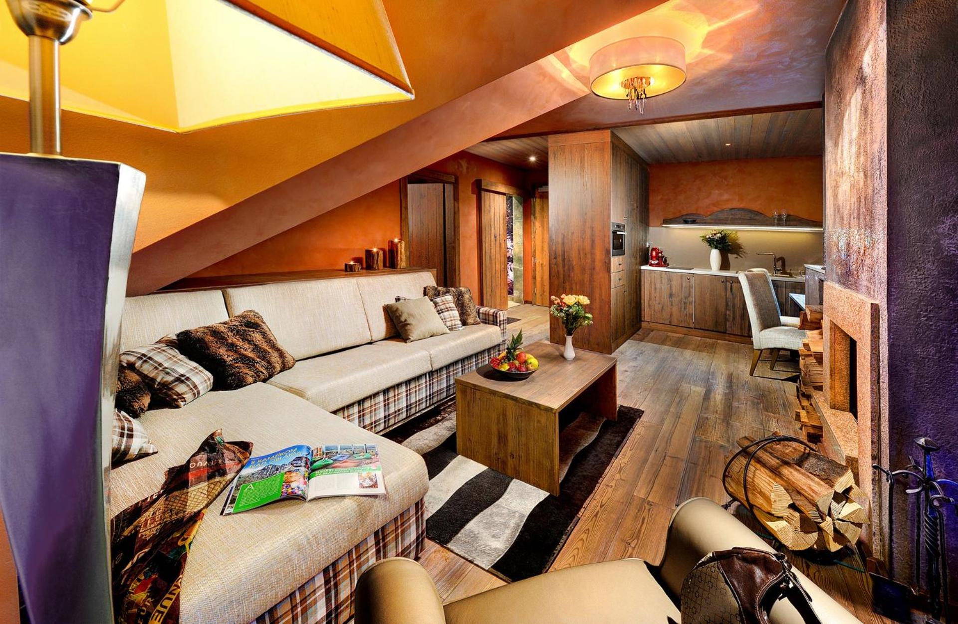 Modern Suite - Photo 4