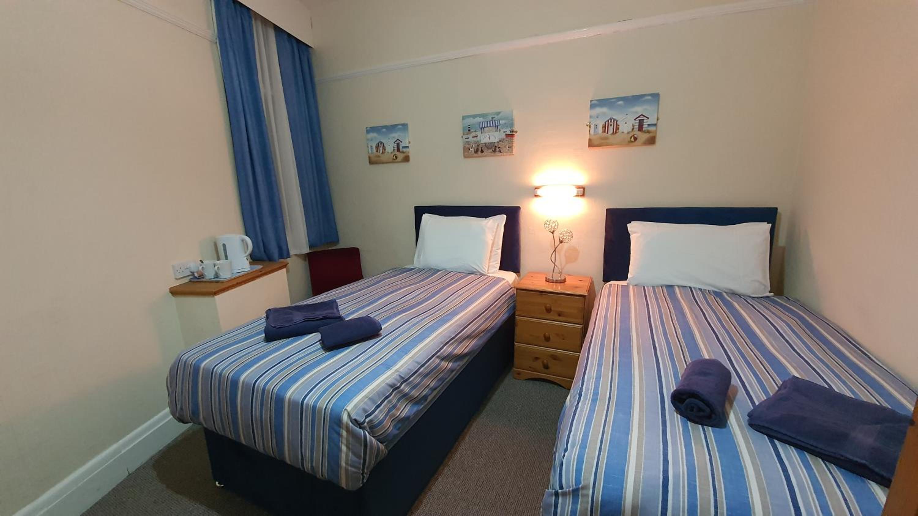 Standard Twin Room photo 1