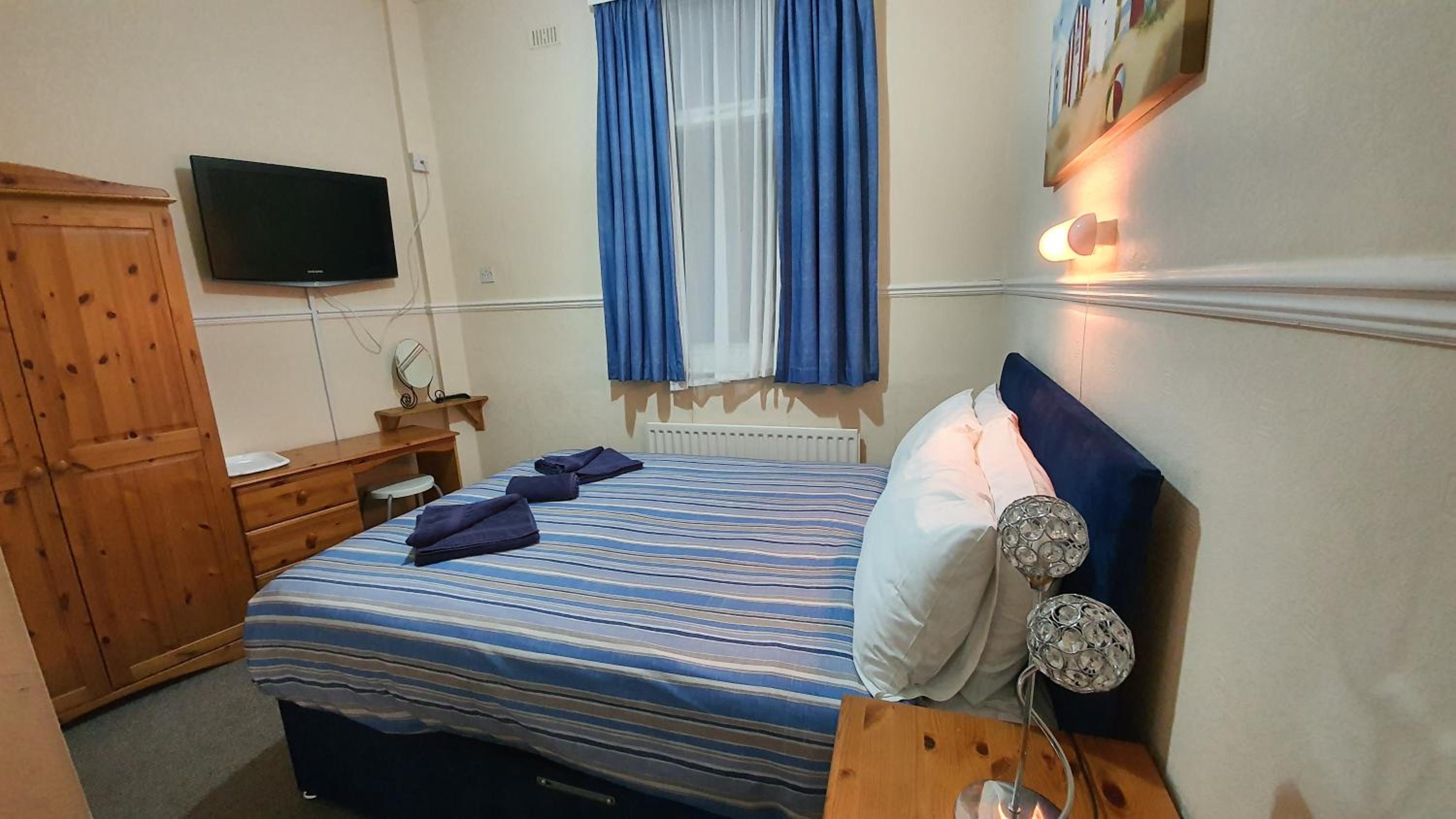 Standard Double Room photo 2