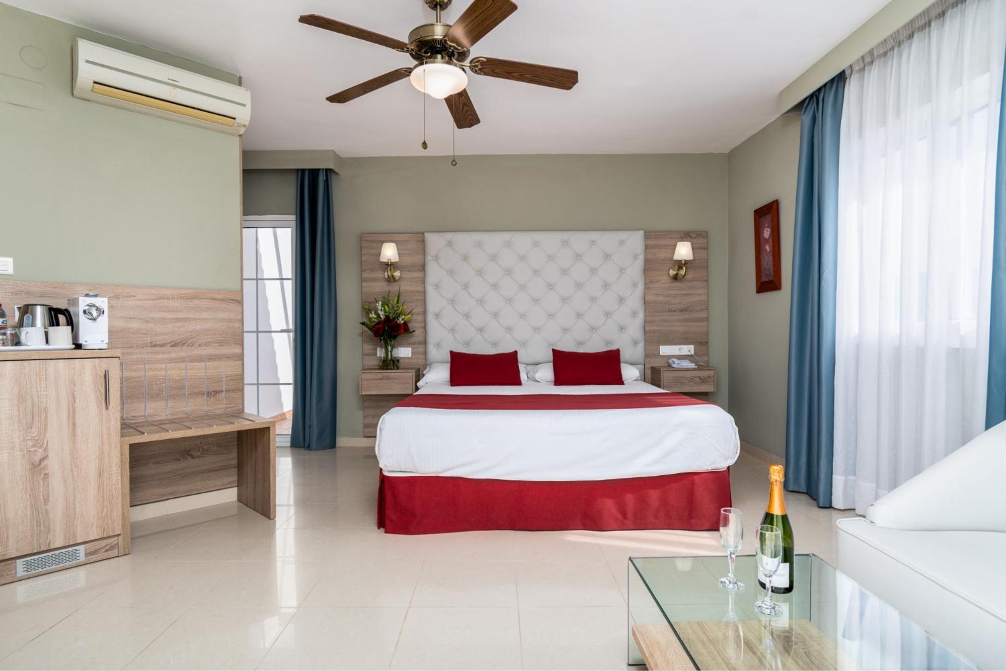 Superior Double Room photo 2