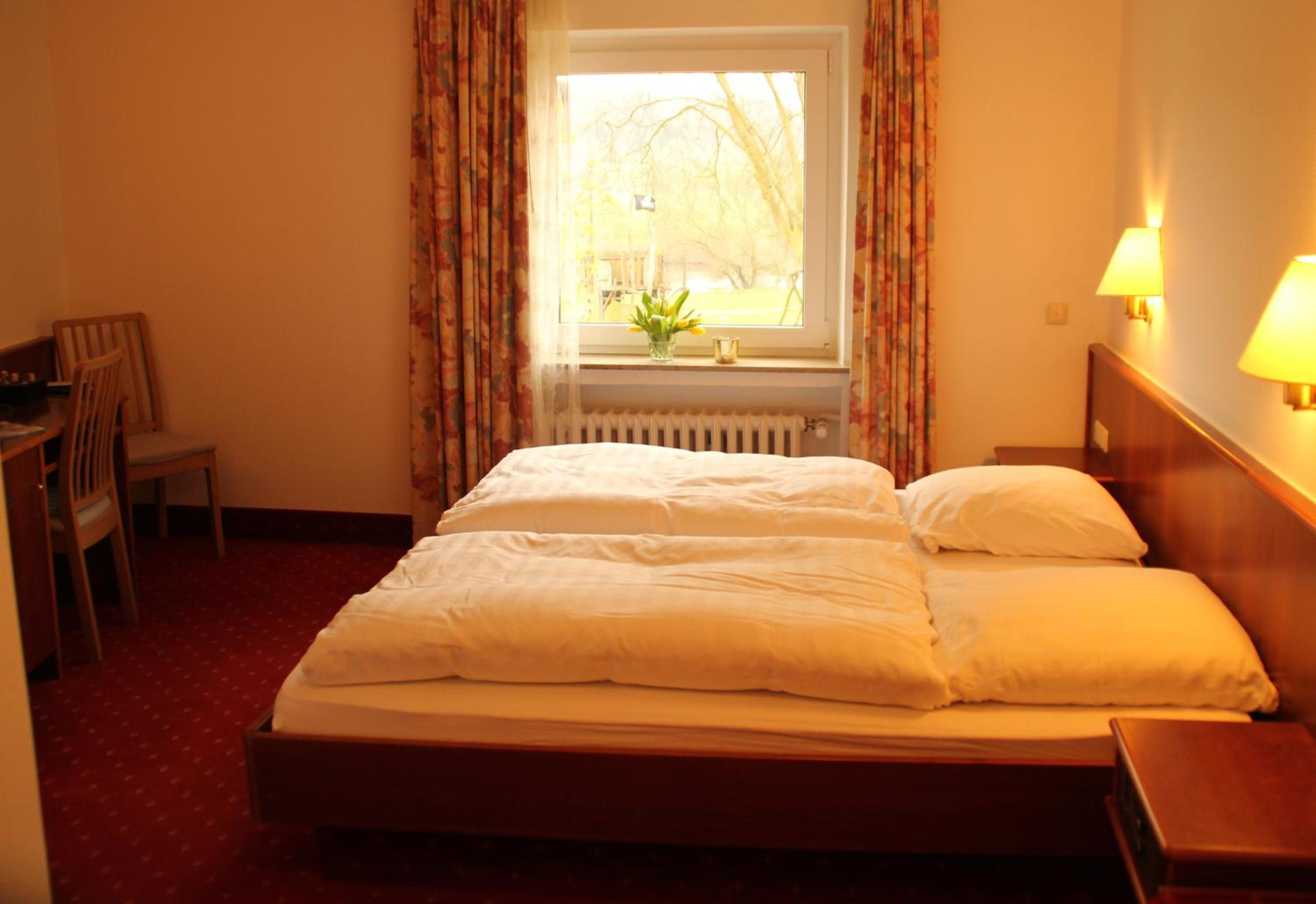 Double Room - Photo 5
