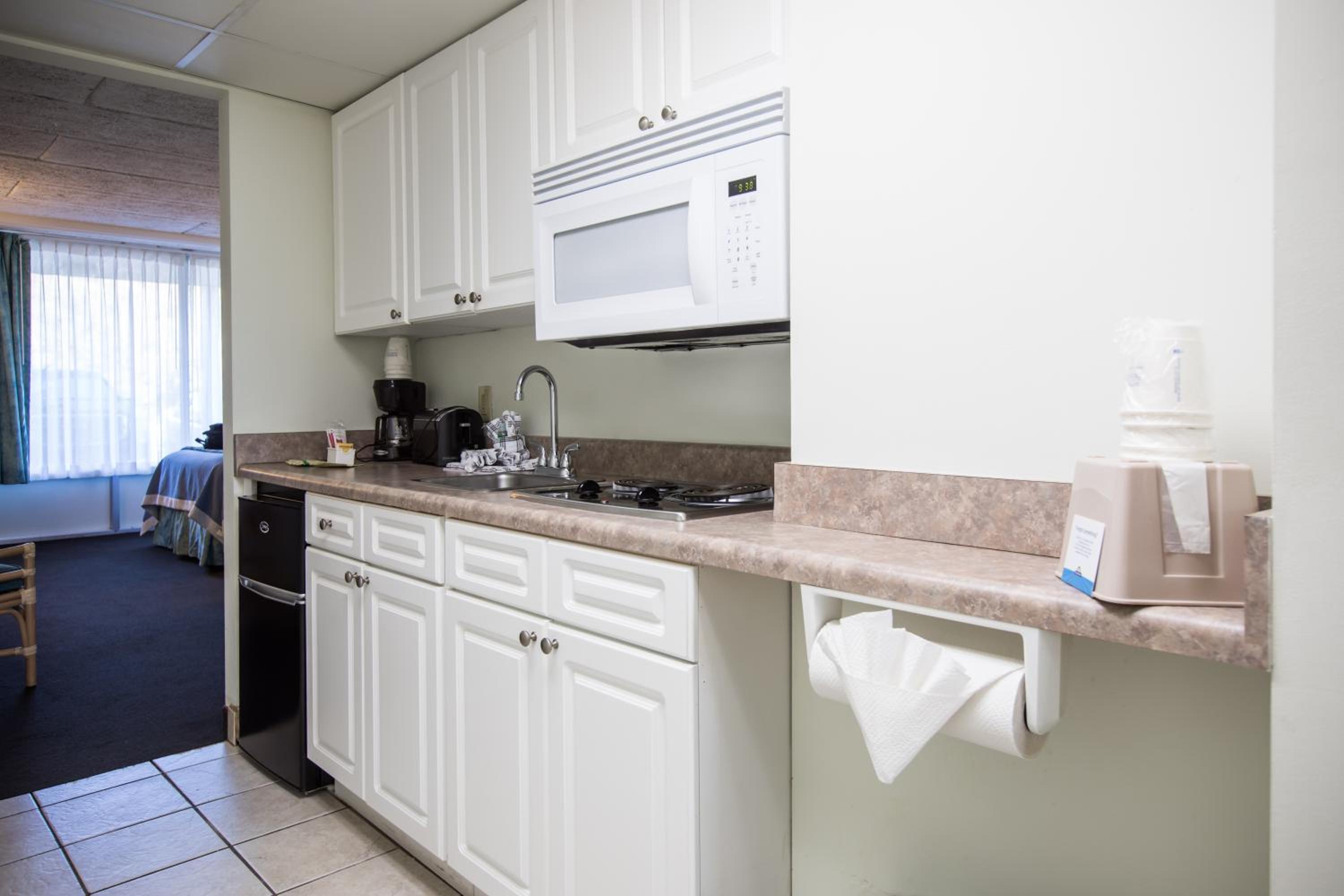 King Suite - Ocean View - Photo 3