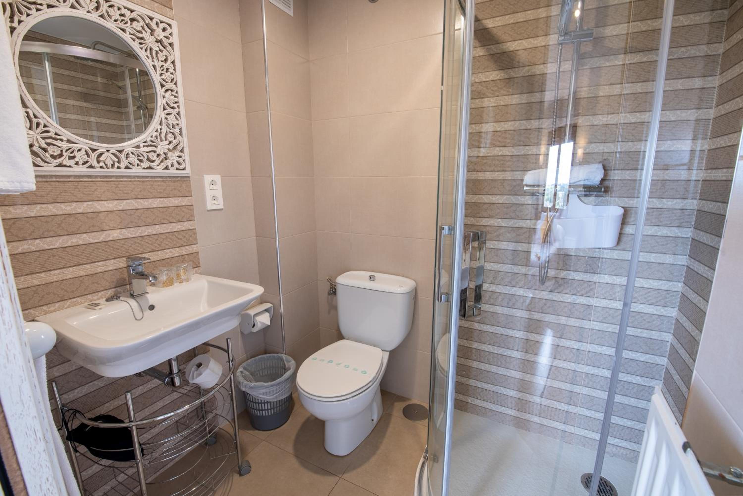 Double Room with Terrace - Photo 5