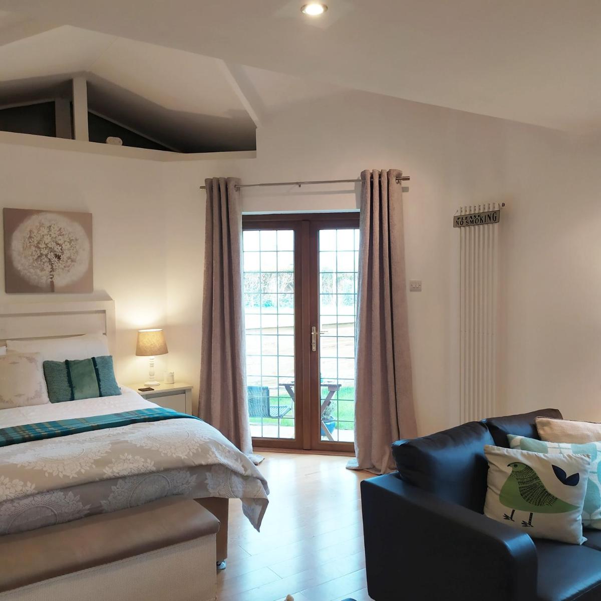 Superior Double Room photo 2