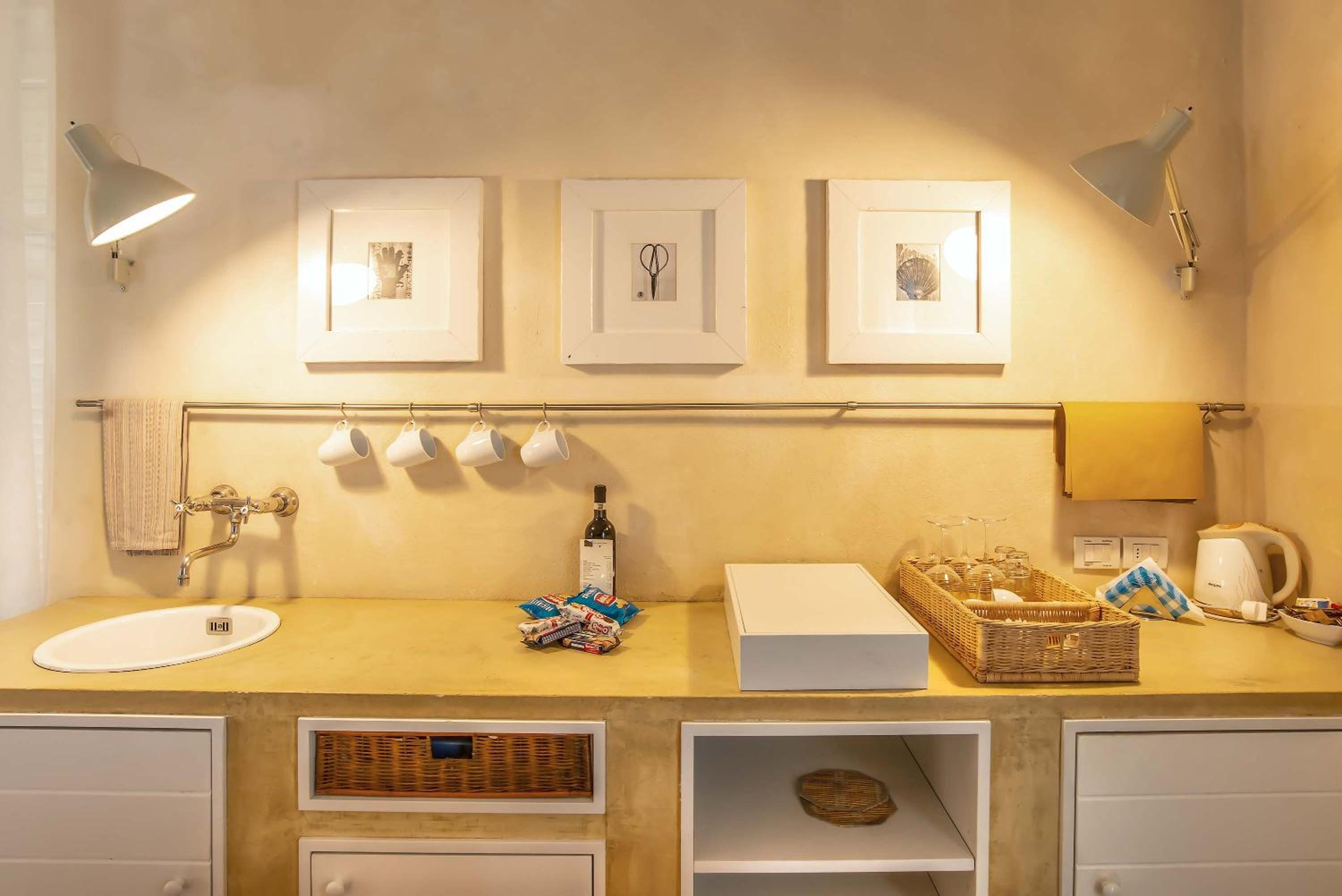 Suite - Photo 6