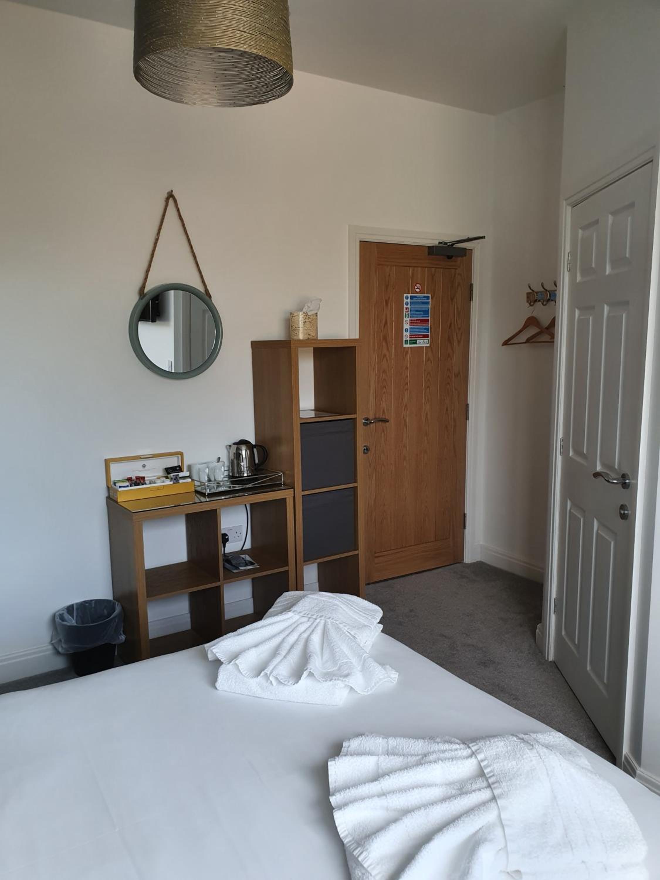 Queen Room - Photo 1