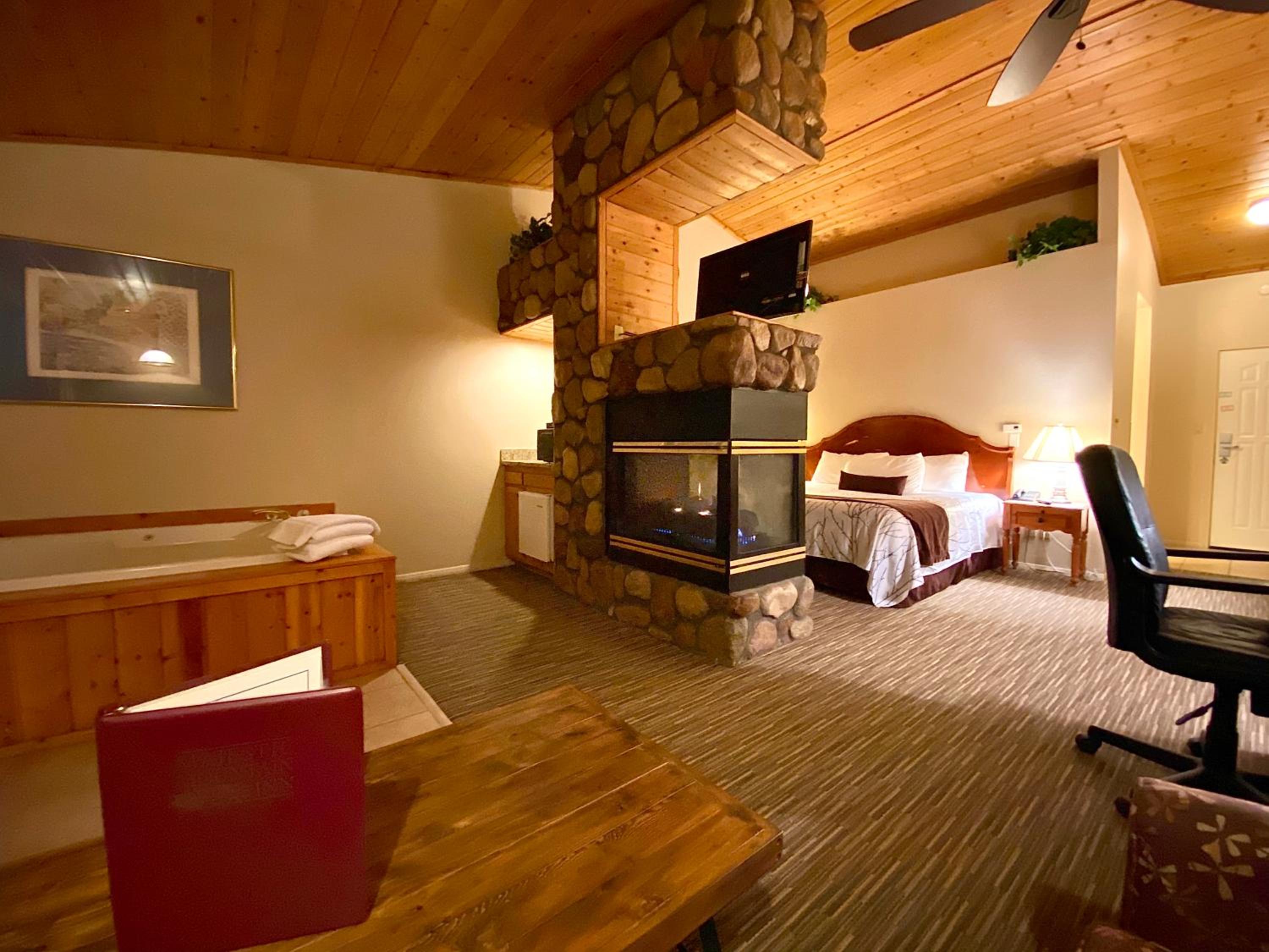 King Room with Spa Bath - Photo 1