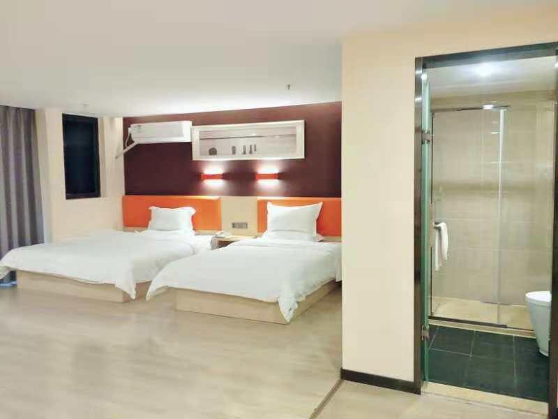Twin Room photo 1